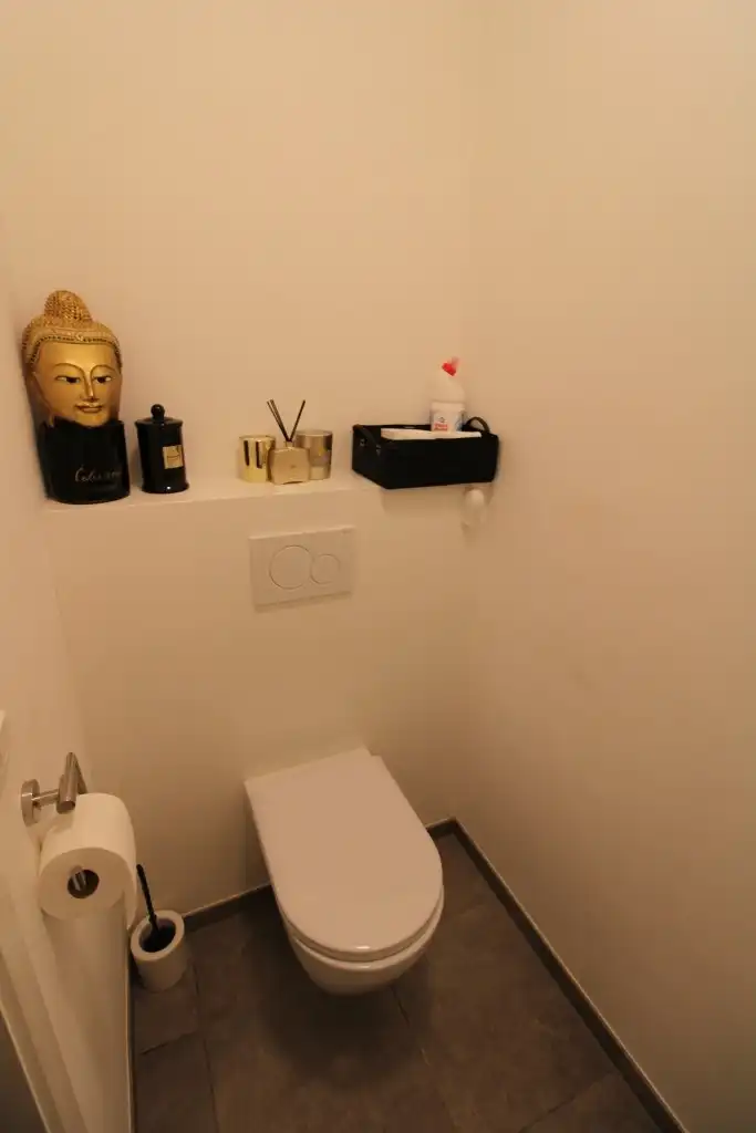 Prachtig appartement gelegen op de 1ste V met ondergrondse autostaanplaats en 2 fietsenstallingen.  foto 14