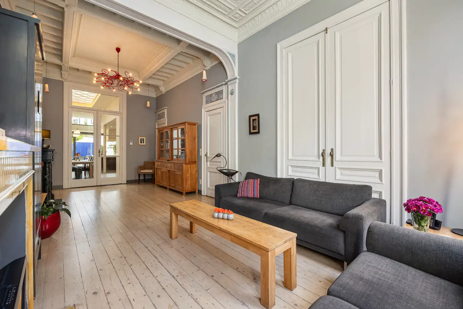 Majestueuze instapklare herenwoning (312m²) met prachtige tuin foto 9