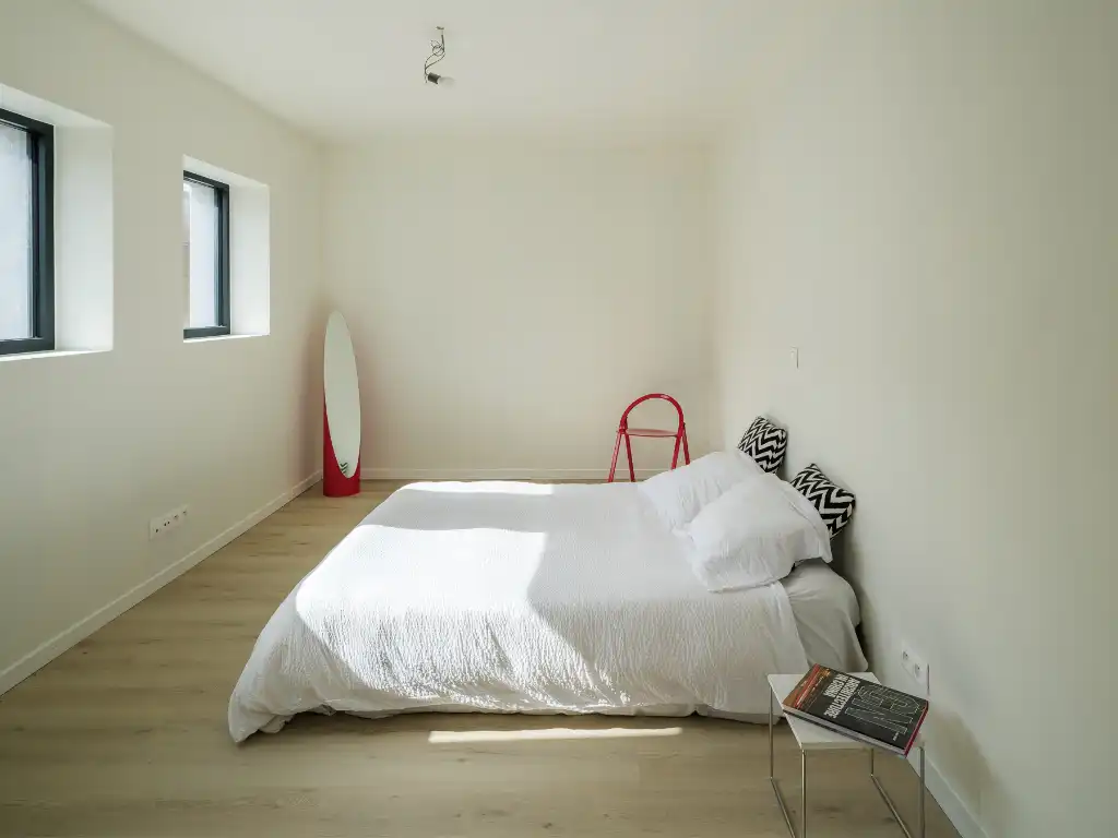 Uniek townhouse-appartement met o.m. 4 slaapkamers, 3 badkamer en een ruim terras. foto 18