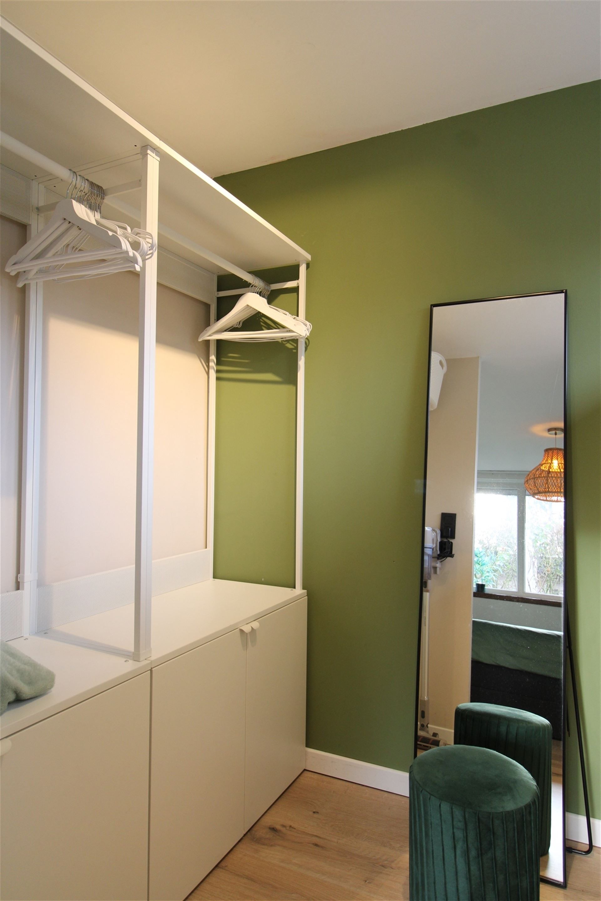 Instapklare gelijkvloerse vakantiewoning met twee slaapkamers, moderne keuken en een volledig afgesloten perceel op vakantiedomein Sonnevijver! foto 9