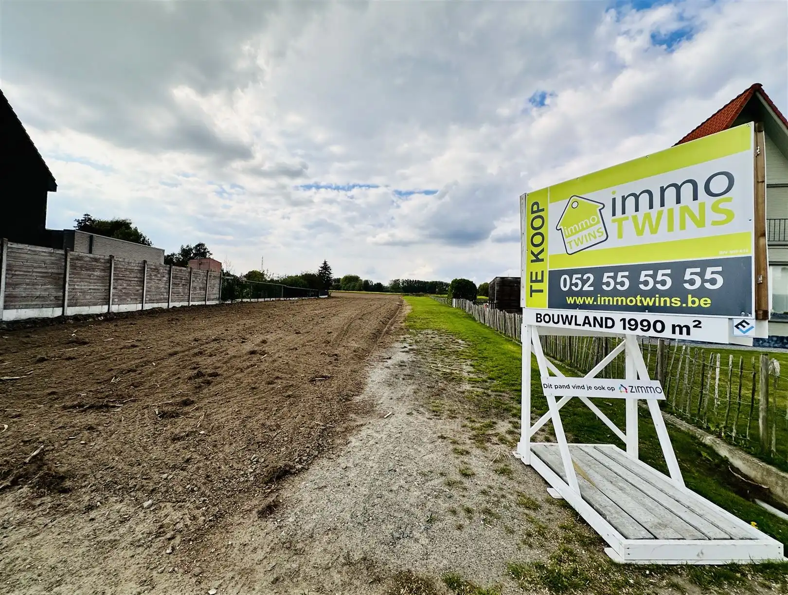 bouwland foto {{pictureIndex}}