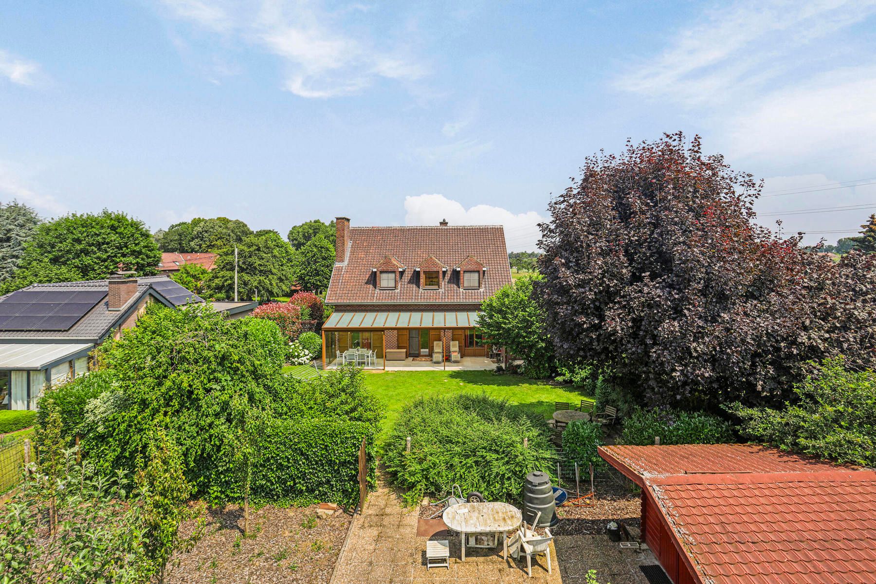 OPTIE Zeer goed onderhouden woning met 4 slaapkamers en tuin foto 3