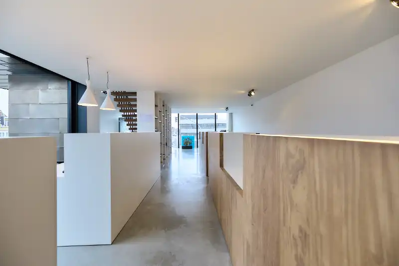 Uniek kantoorgebouw te huur langs de Westlaan te Roeselare foto 17