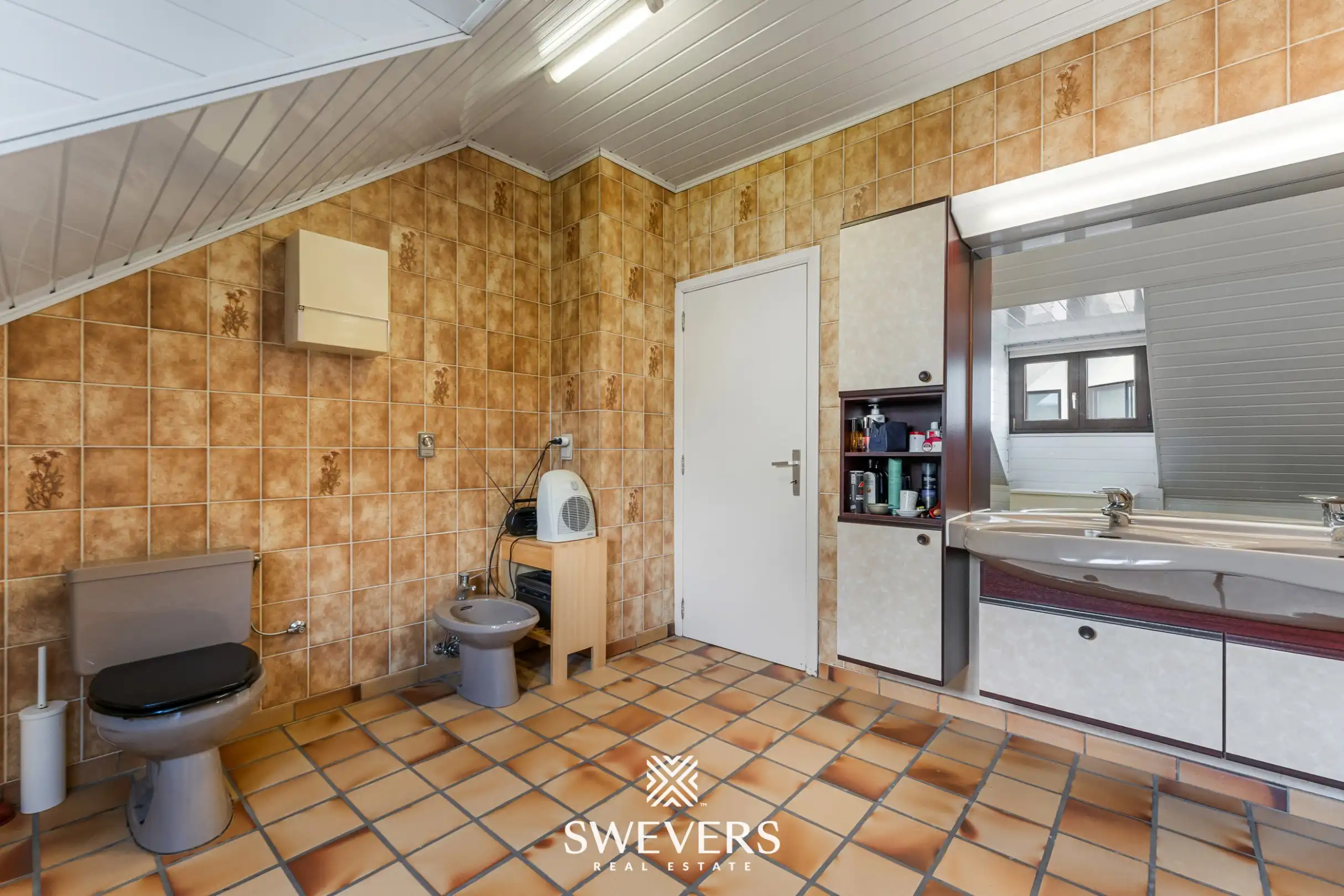 Woonst met 6 slaapkamers en verzicht te Borgloon foto 20