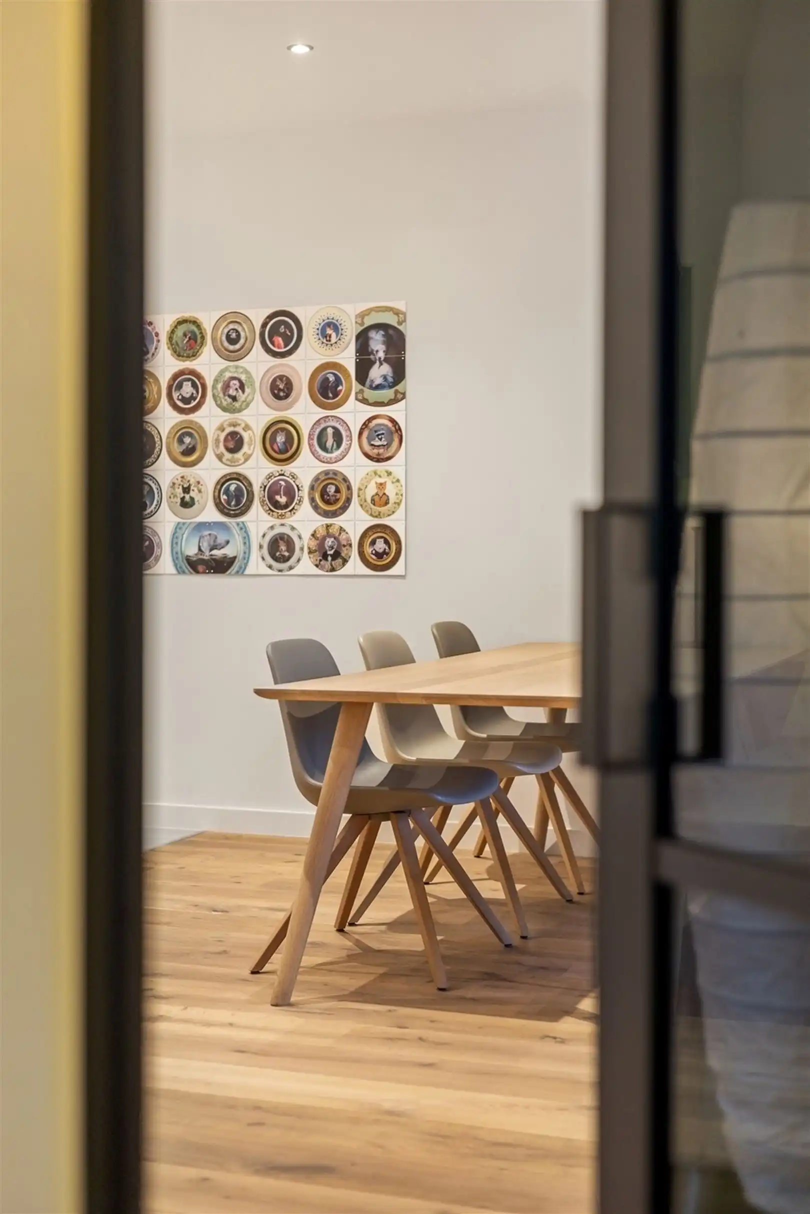 Instapklaar & centraal appartement met 3 slaapkamers foto 3