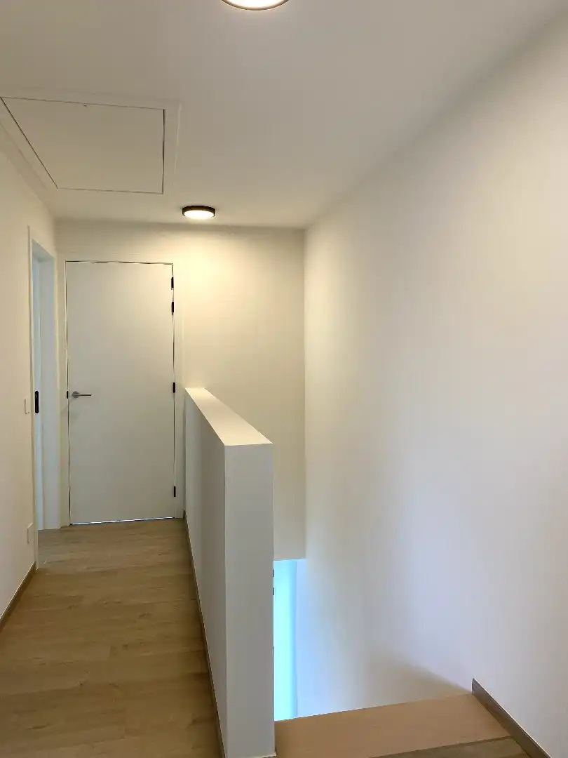 NIEUWBOUWPROJECT MET 2 INSTAPKLARE NIEUWBOUWWONINGEN MET 3 SLPKS | TUIN EN CARPORT foto 24