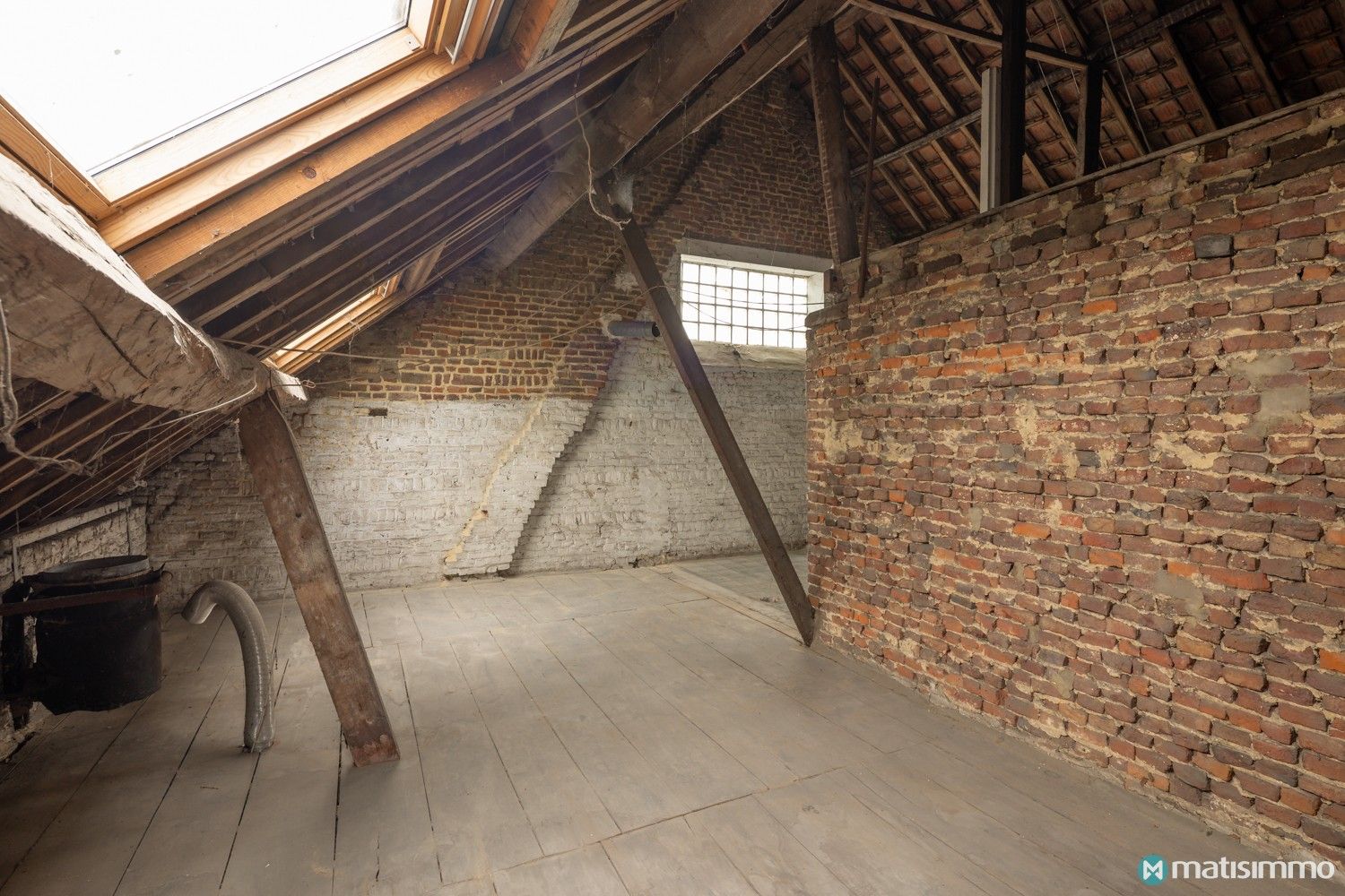 GOED GELEGEN PROJECT VOOR 3 APPARTEMENTEN + 6 AUTOSTAANPLAATSEN IN CENTRUM BILZEN foto 29