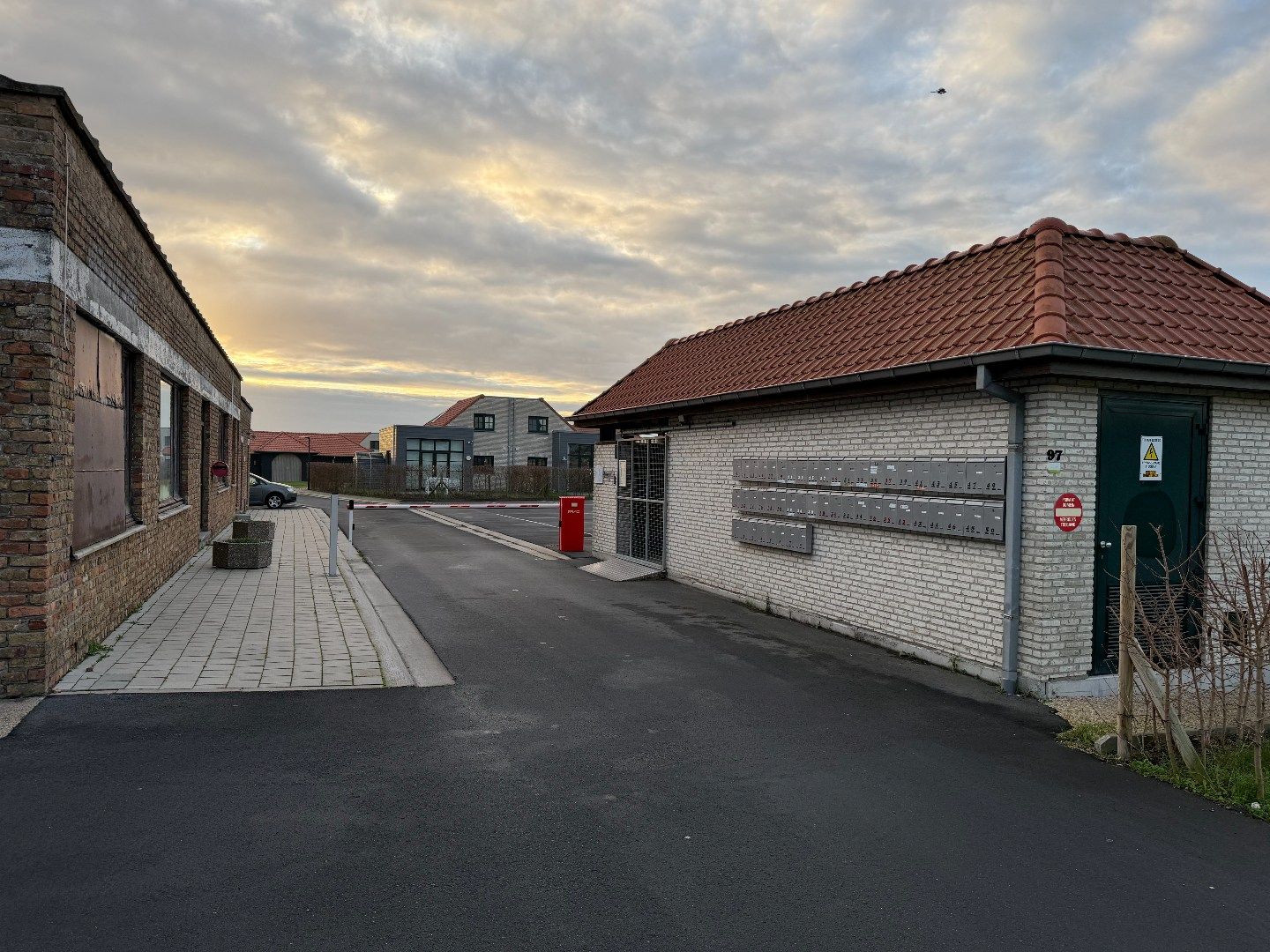 Makkelijk in te rijden garagebox foto 5