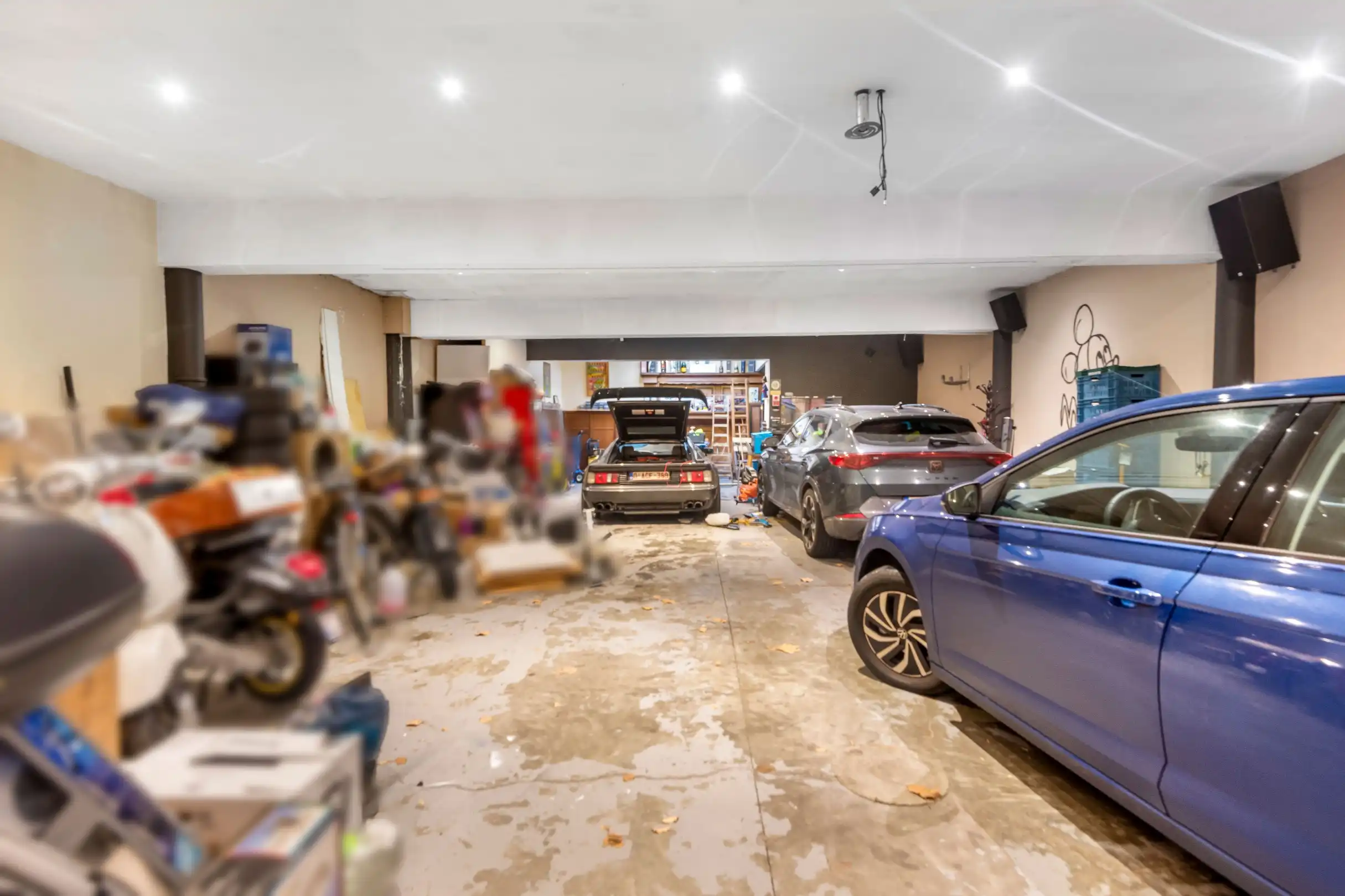 Ruime Bel-étage woning gelegen in het centrum van Knokke met garage/loods van 135m² foto 24