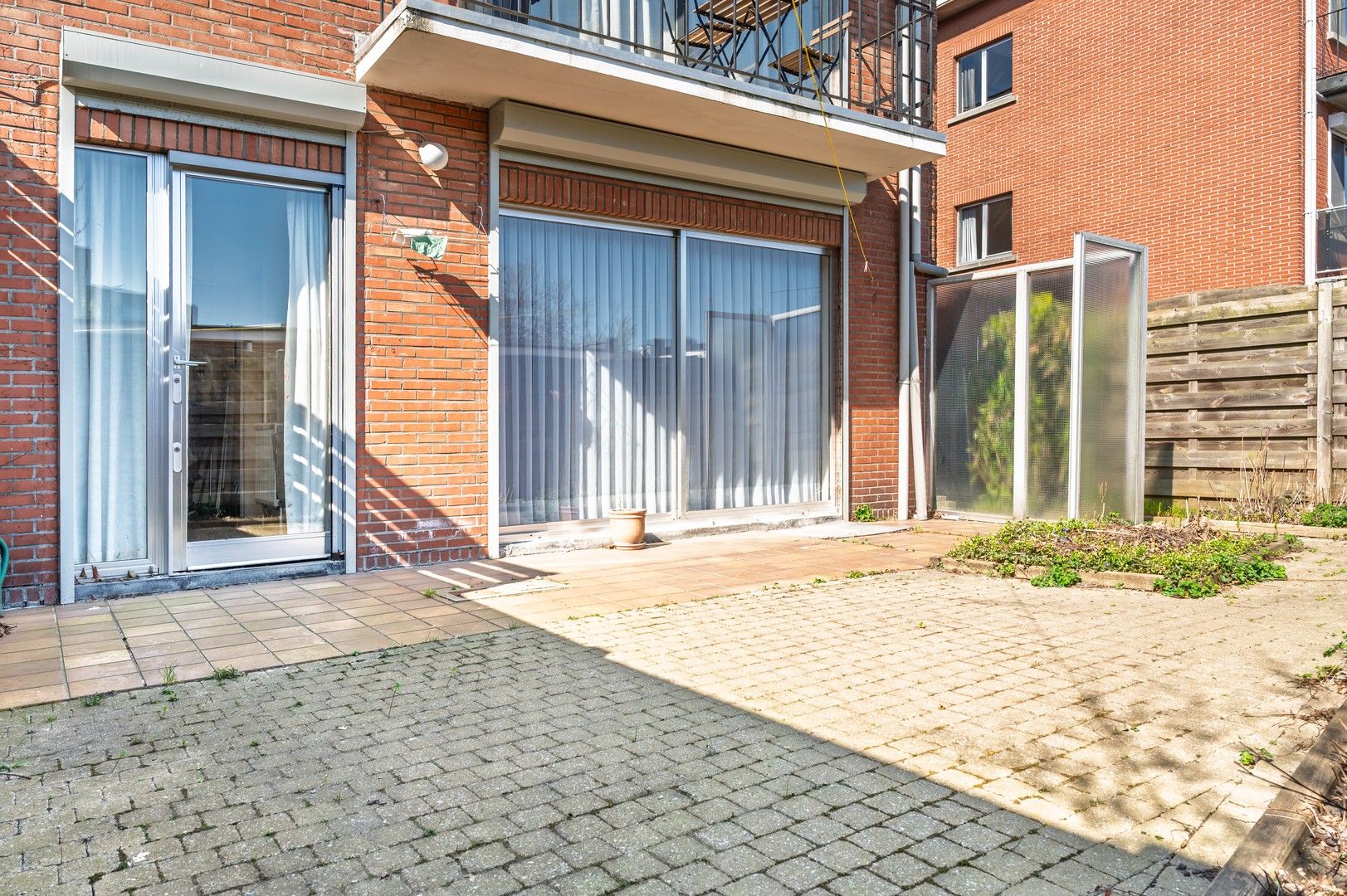Gelijkvloers appartement met terras en garagebox! foto 15