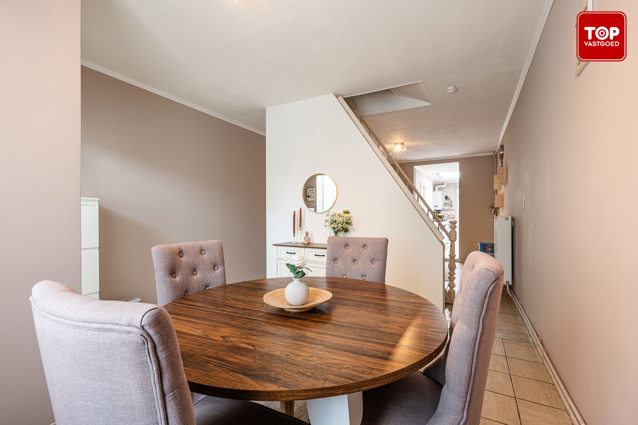 Sfeervolle woning met drie slaapkamers en vlotte verbinding naar de stad foto 4
