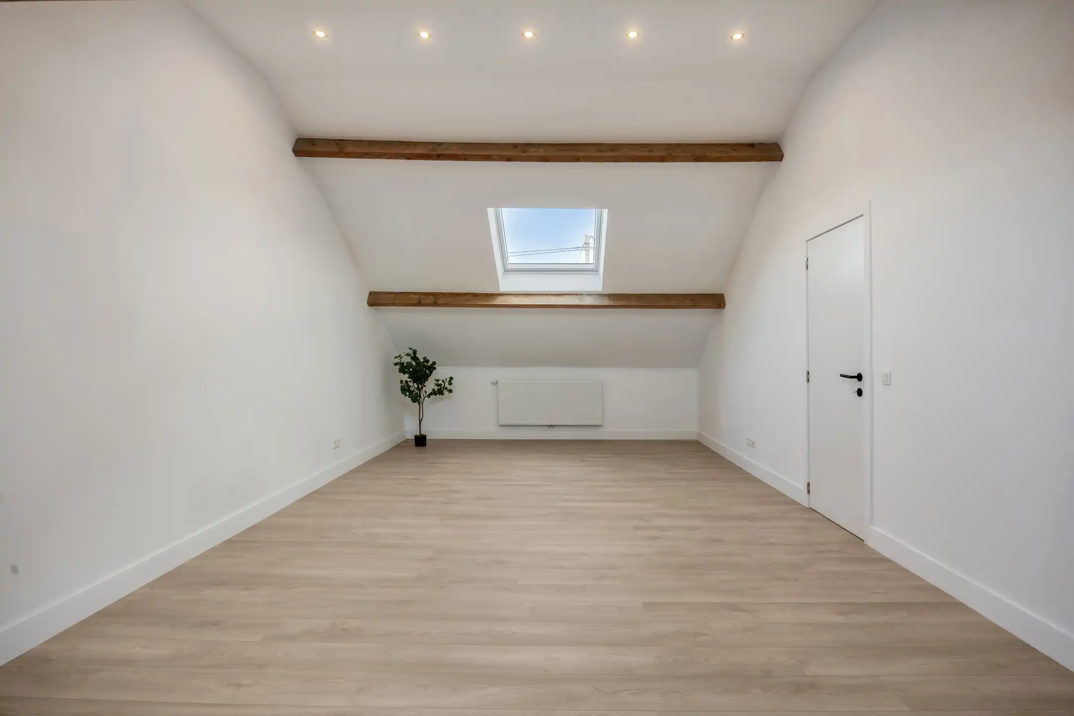 Perfect instapklare woning met 4 slaapkamers foto 14