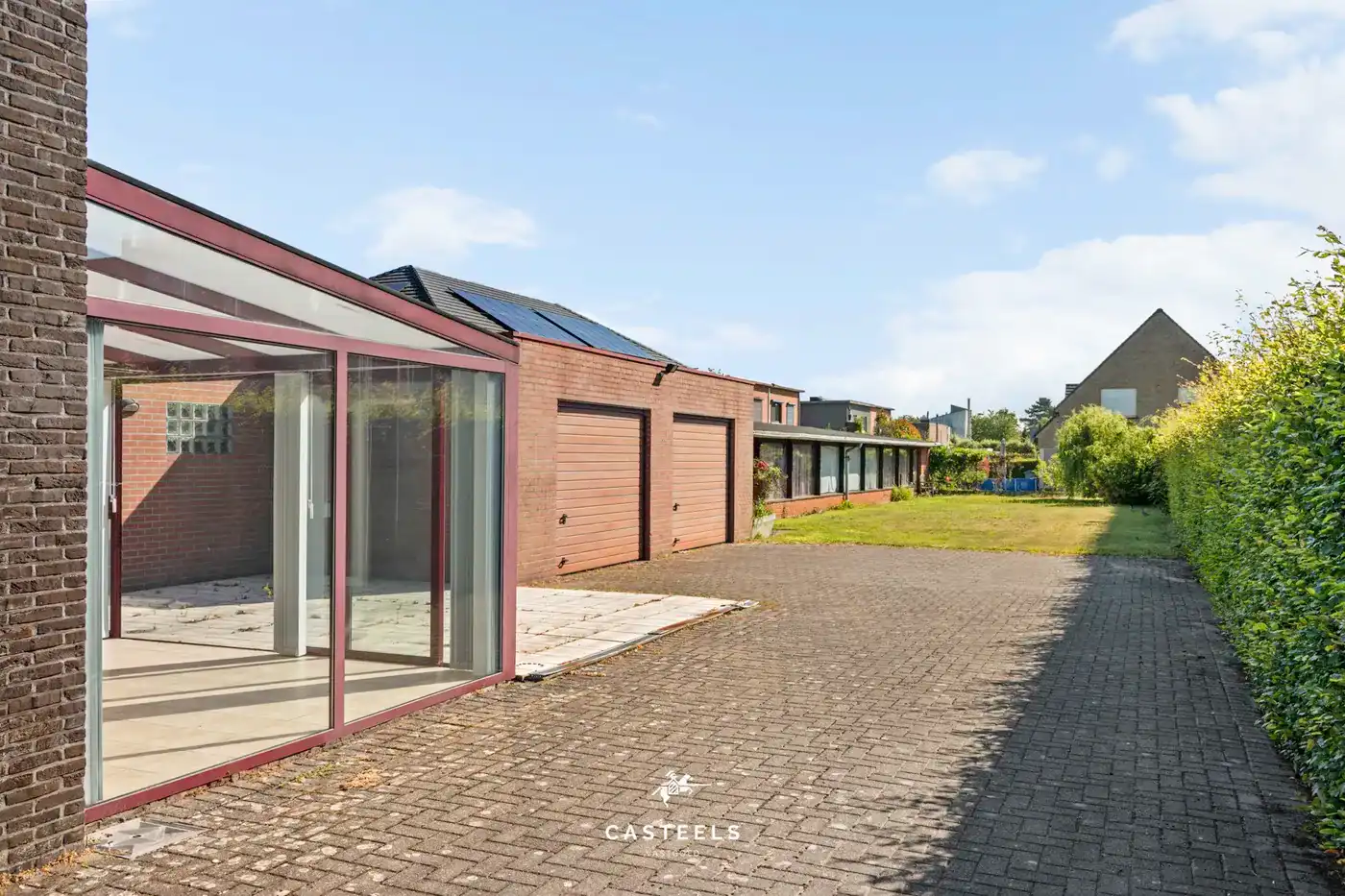 Woning met ruim werkatelier op 1.009 m² in centrum Lochristi foto 21