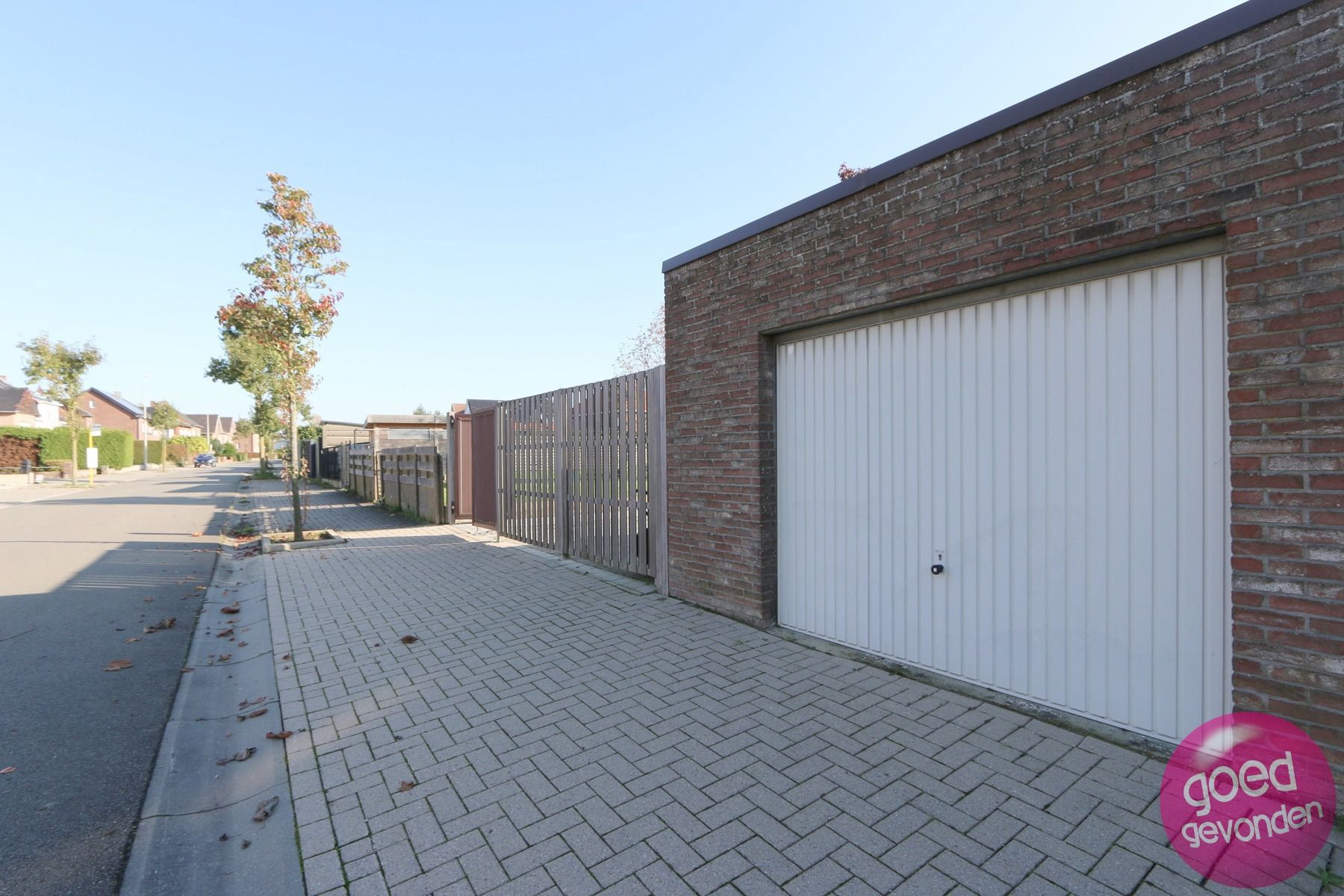 INSTAPKLARE HOB - 3 SLK - VERANDA - TUIN - TERRAS - 2GARAGES foto 44