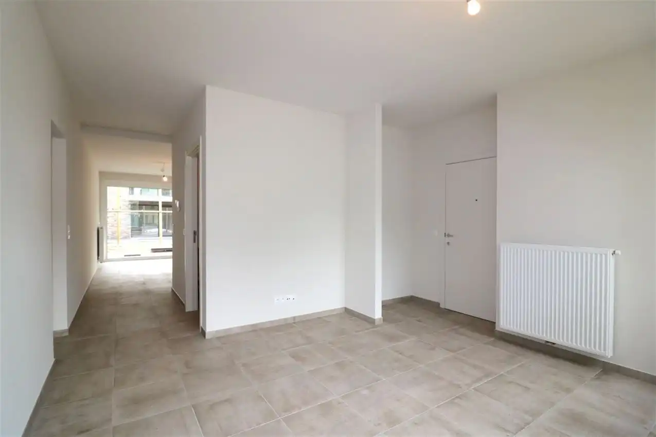 Gelijkvloers appartement, 2 slpk., autostaanplaats foto 12