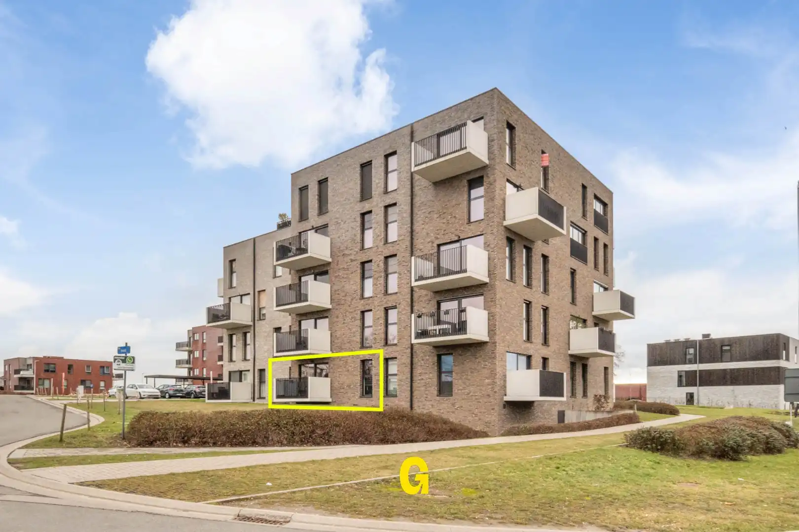 Instapklaar energiezuinig gelijkvloers appartement met terras, standplaats en berging nabij het centrum van Tongeren foto 3