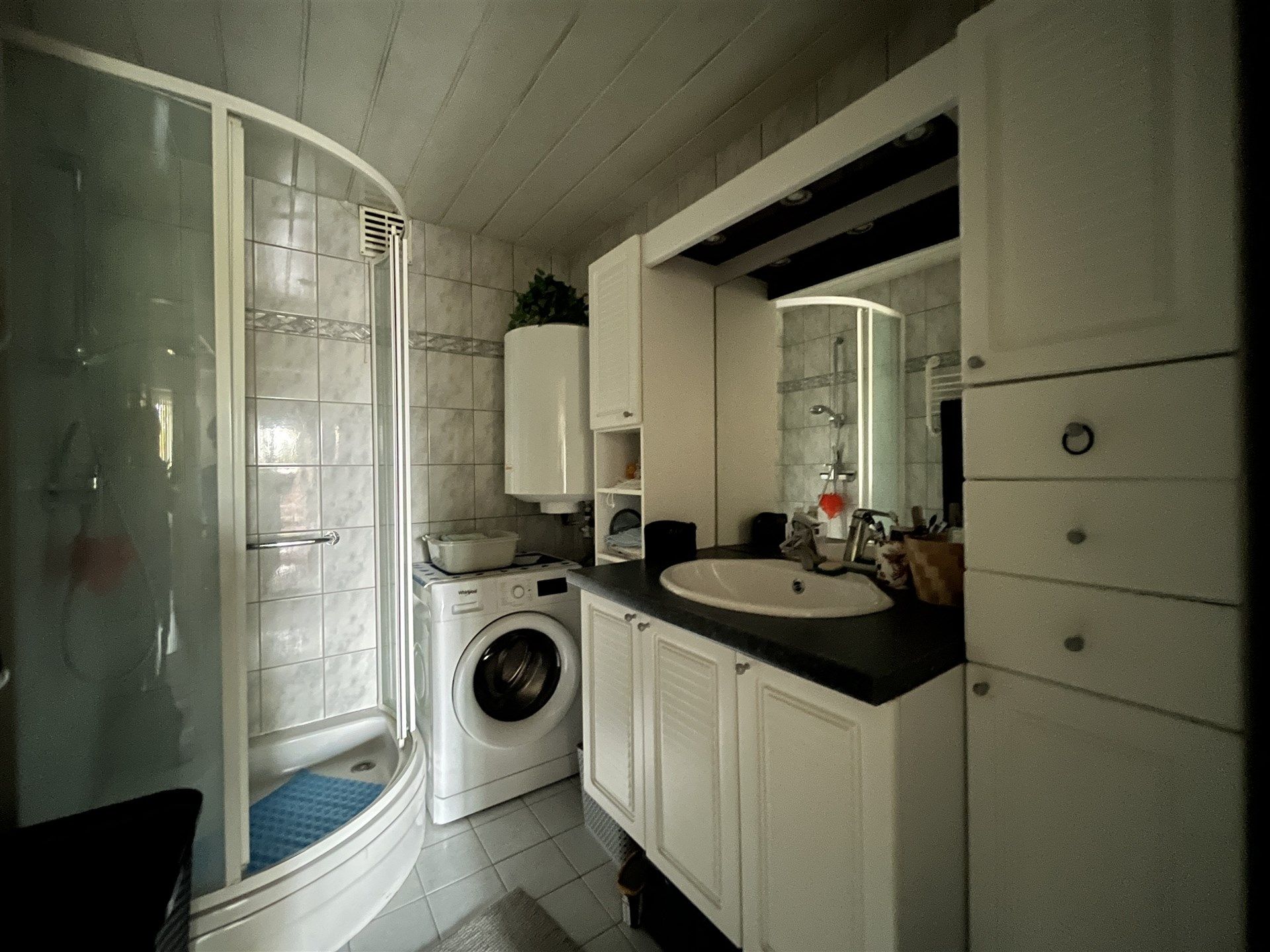 2 slaapkamer appartement met terras foto 8