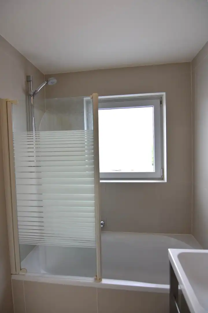 Lichtrijk 1-slpk appartement in centrum Roeselare foto 17