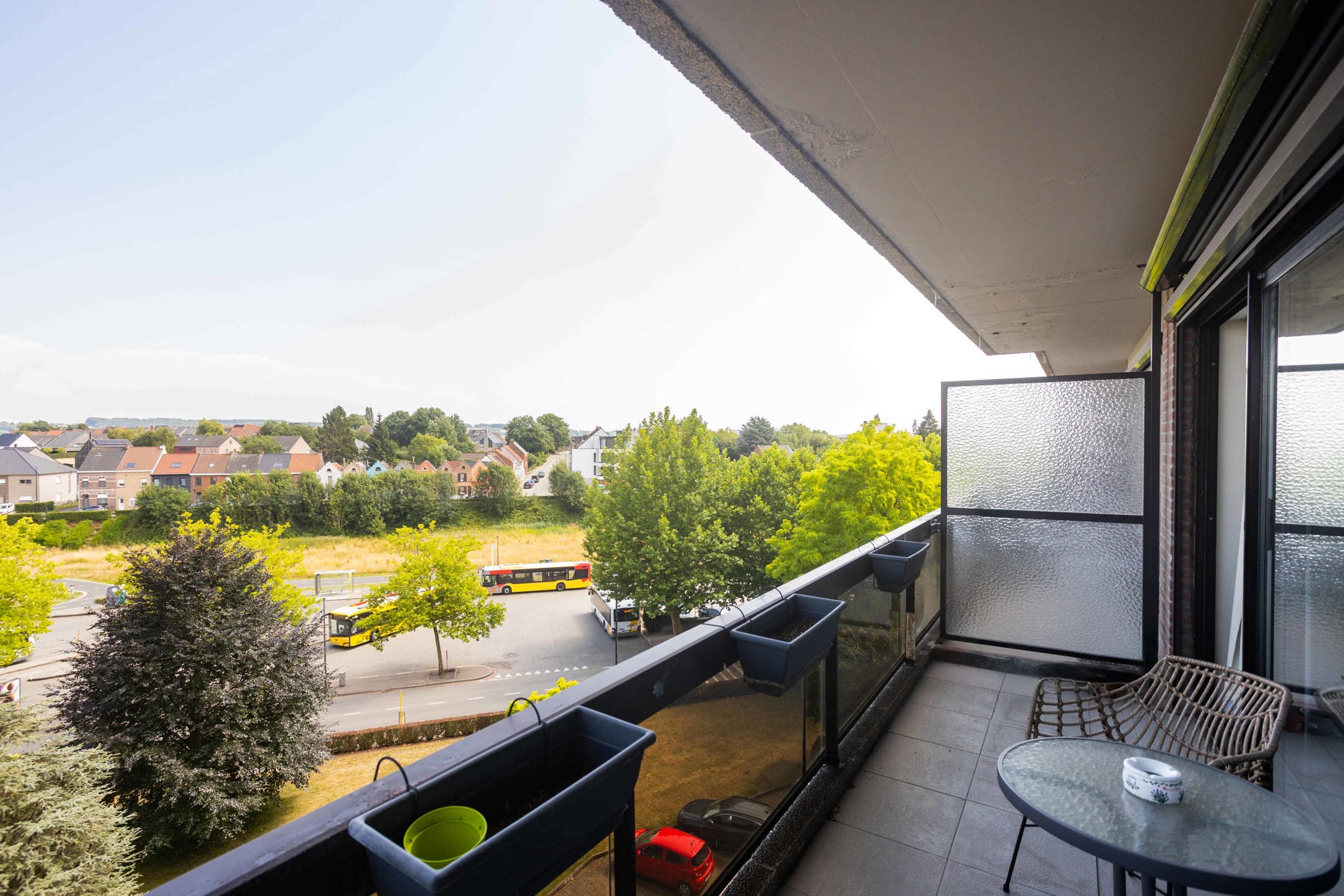 Energiezuinige studio met terras vlakbij het centrum! foto 9