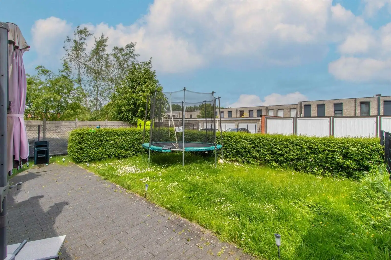 Recent appartement op gelijkvloerse verdieping met 2 slaapkamers, terras en tuin. foto 15