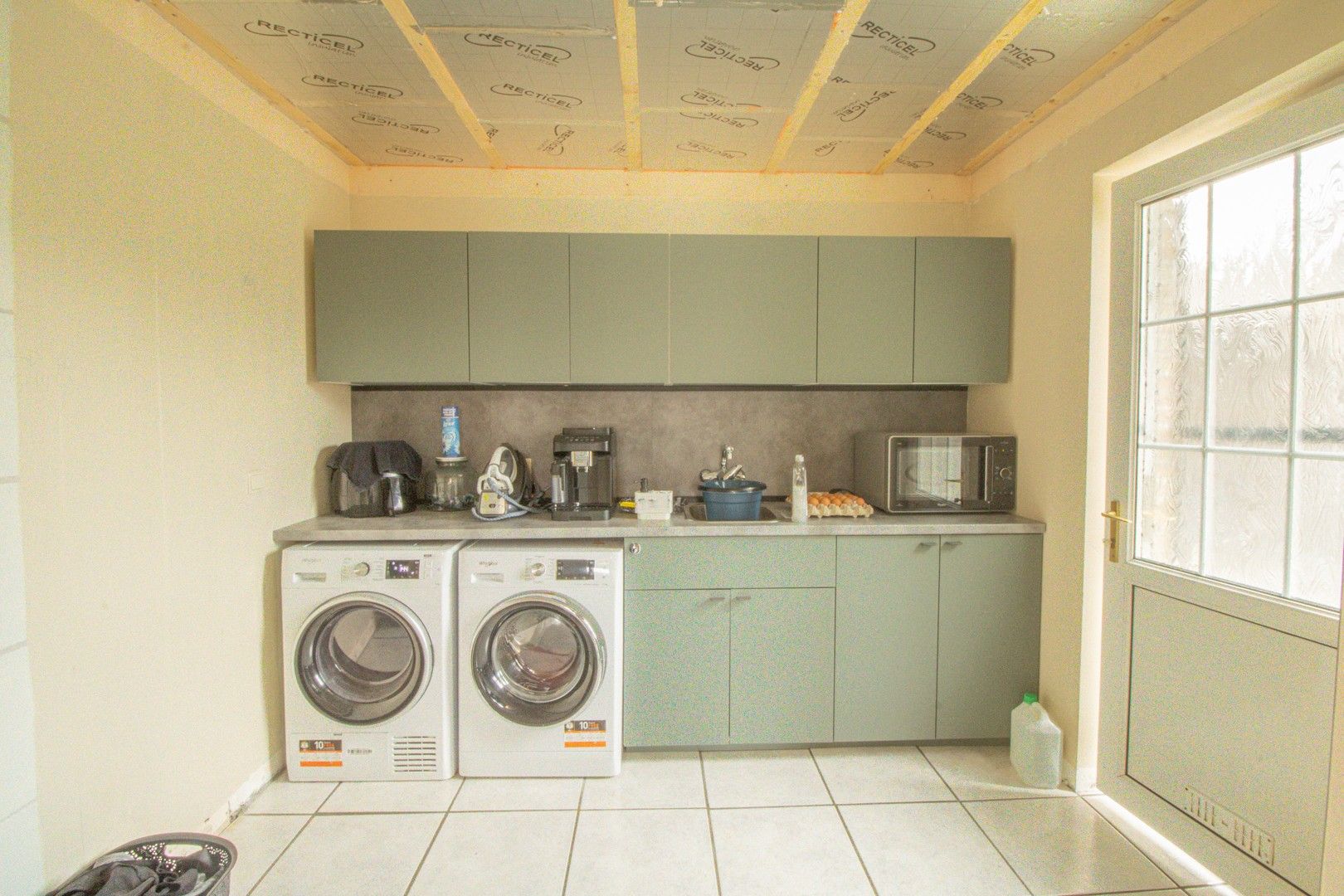 Vrijstaande, instapklare woning in een rustige woonwijk foto 10