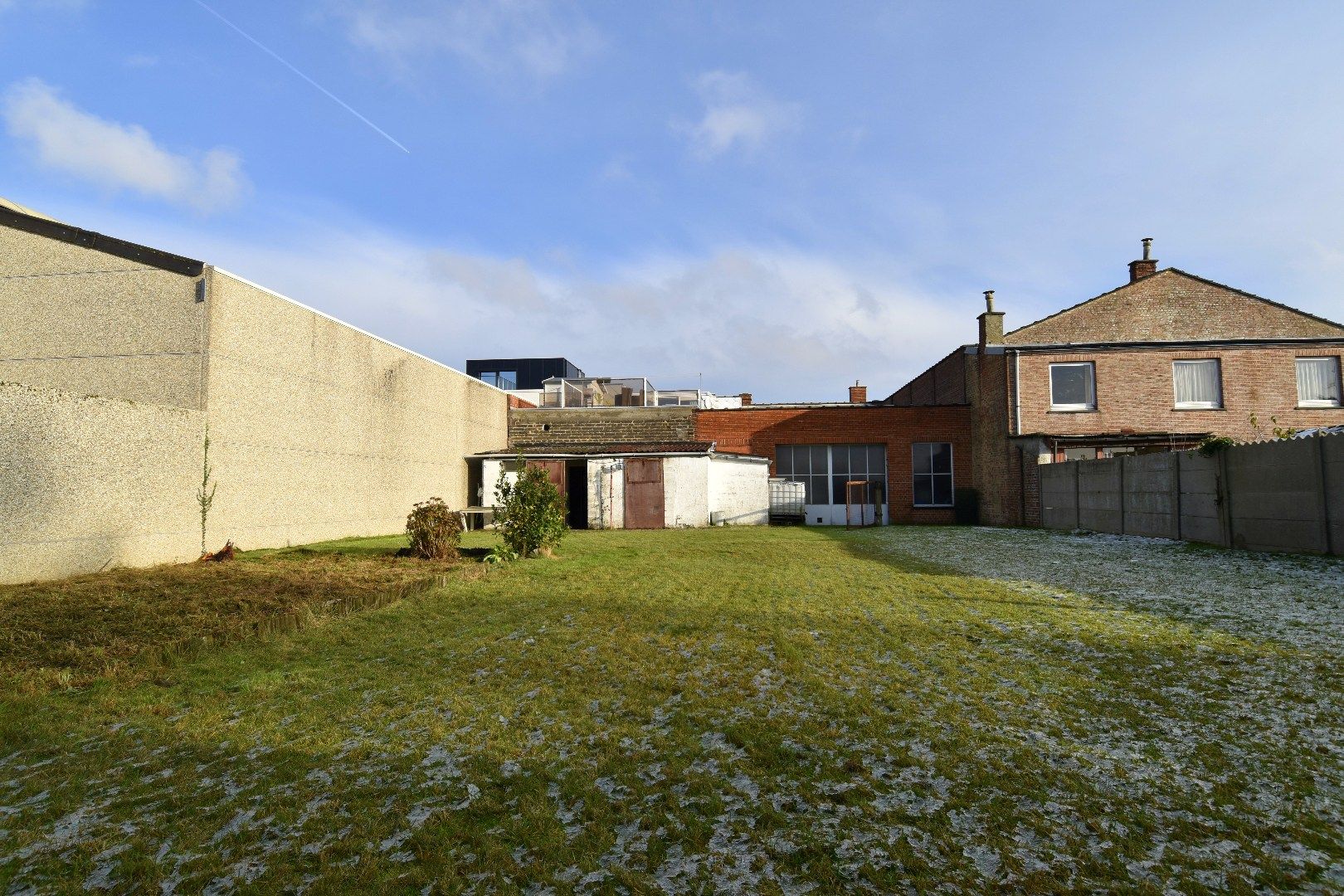 Dubbele opslagruimte (466 m²) met telkens een bovenliggend woongedeelte te koop in Kuurne foto 29