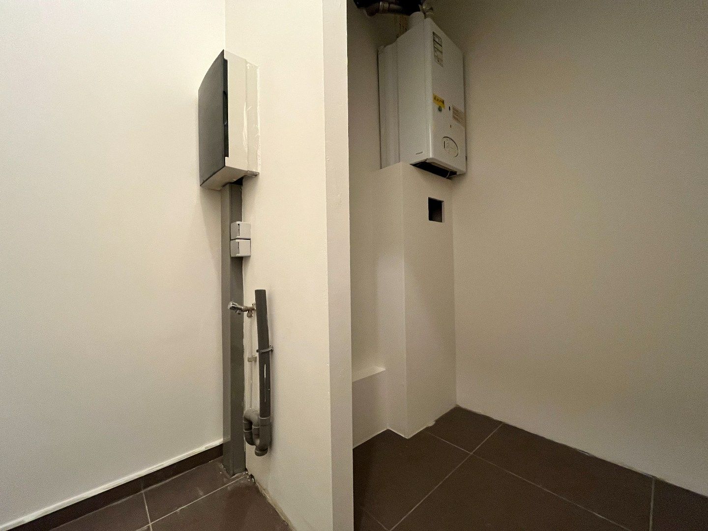 Hedendaags 2 slpk appartement met terras foto 14