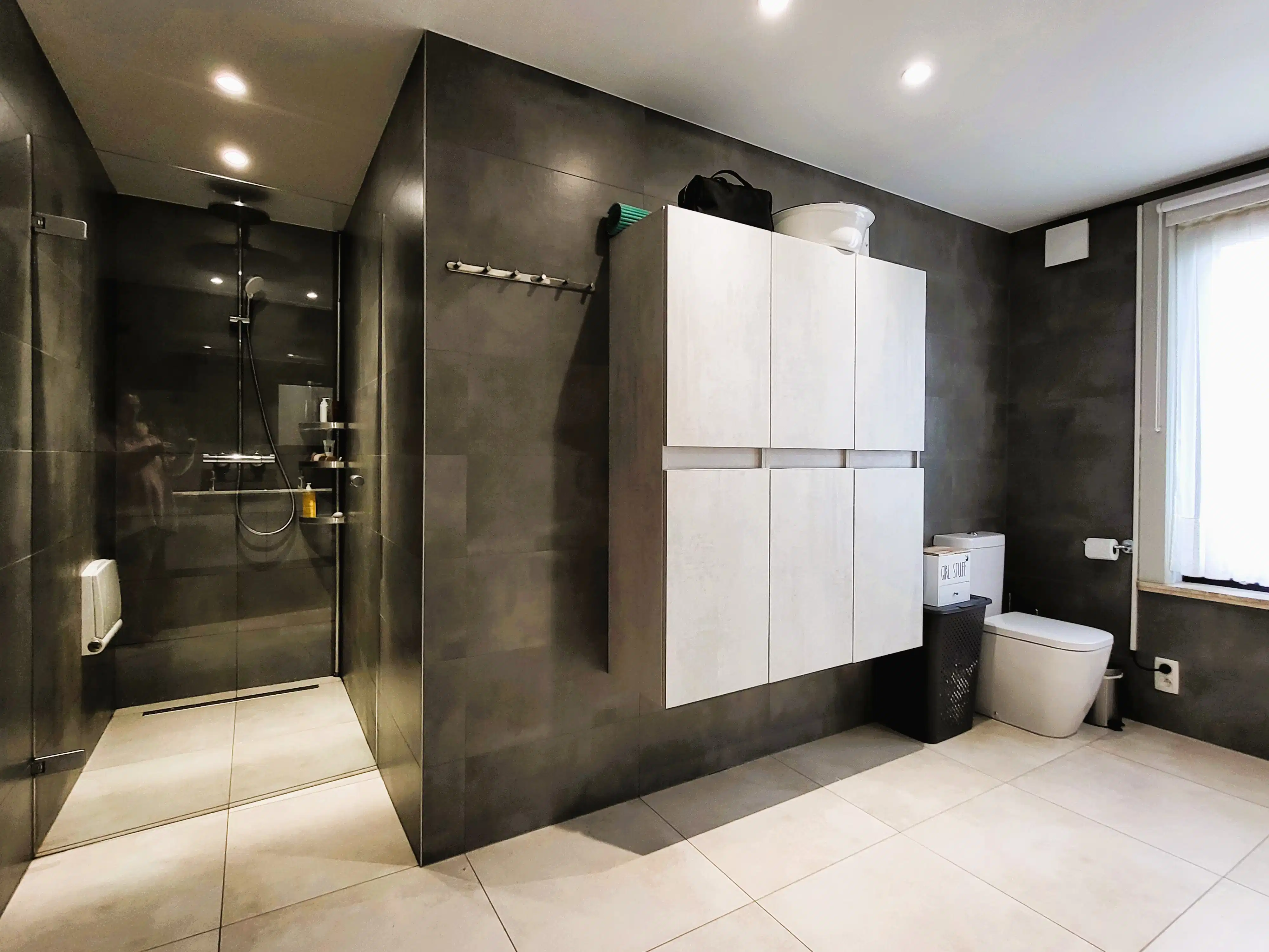 Dit uitzonderlijk ruim en energiezuinig landhuis op 4.149 m² combineert comfort, volume en een instapklare afwerking met tal van mogelijkheden. Topper! foto 22