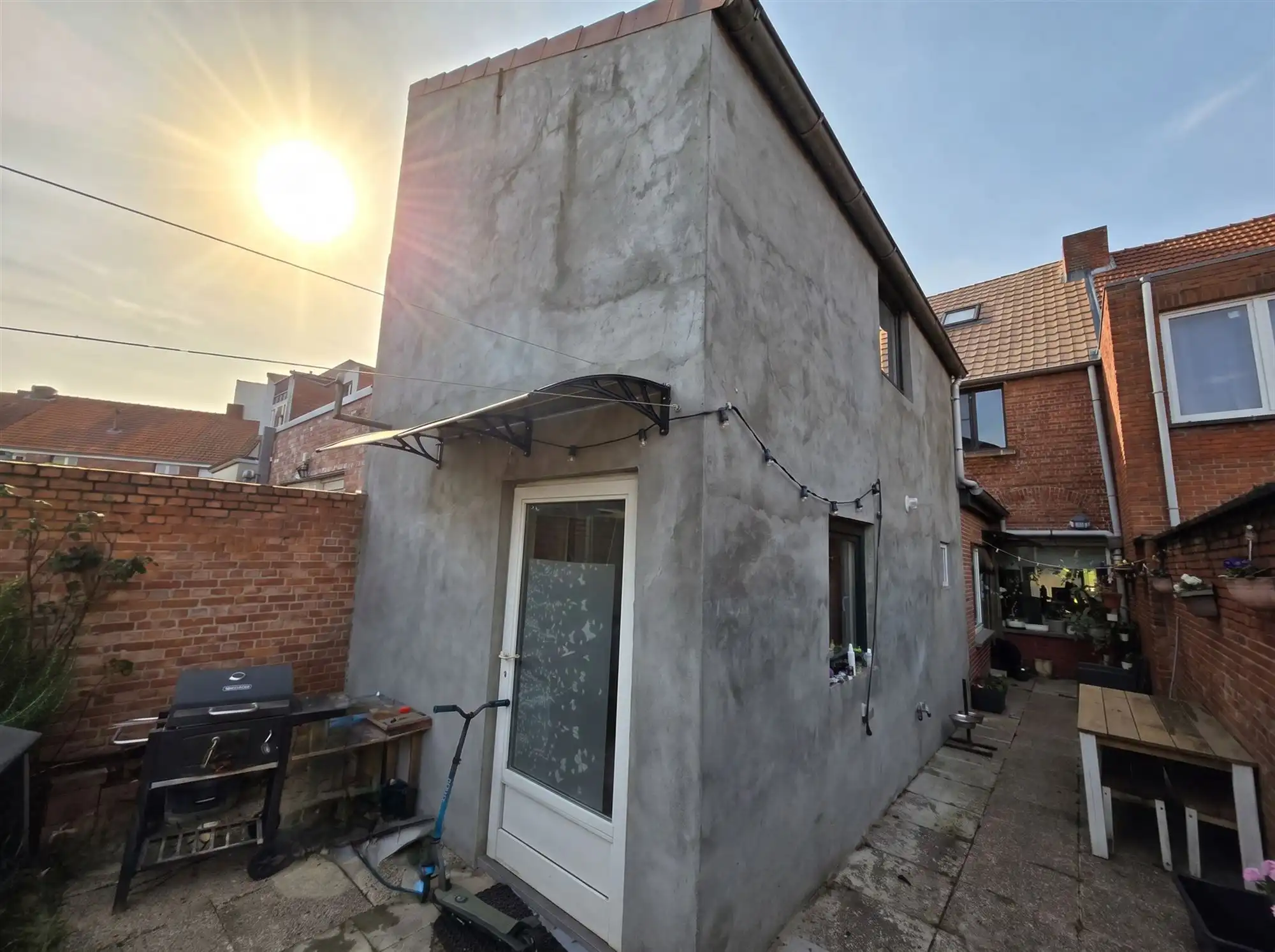 Gezinswoning met 4 slaapkamers en zonnige tuin foto 19