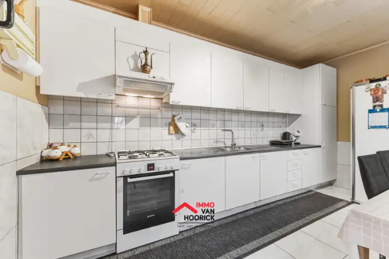 Karaktervolle woning - 4 slpkmrs - garage inbegrepen!!! foto 9