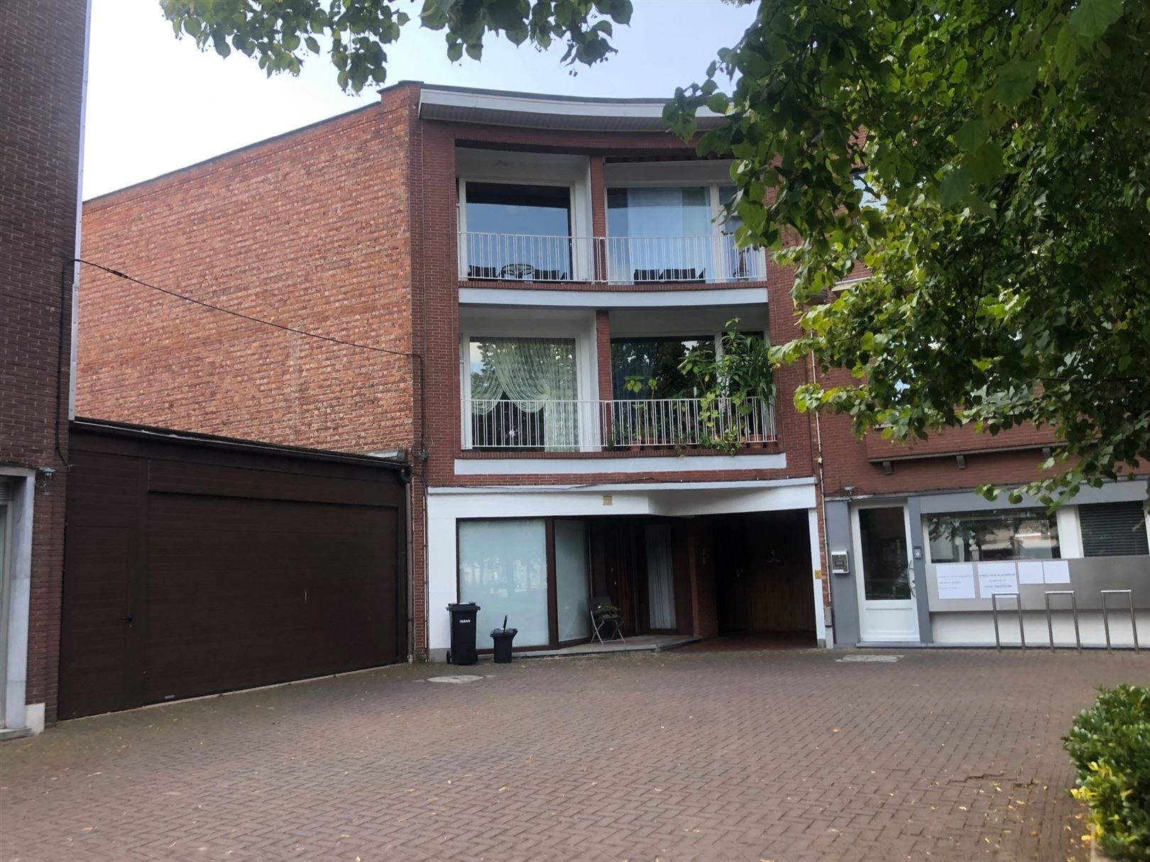 Bouwgrond 2 à 3 appartementjes foto 8