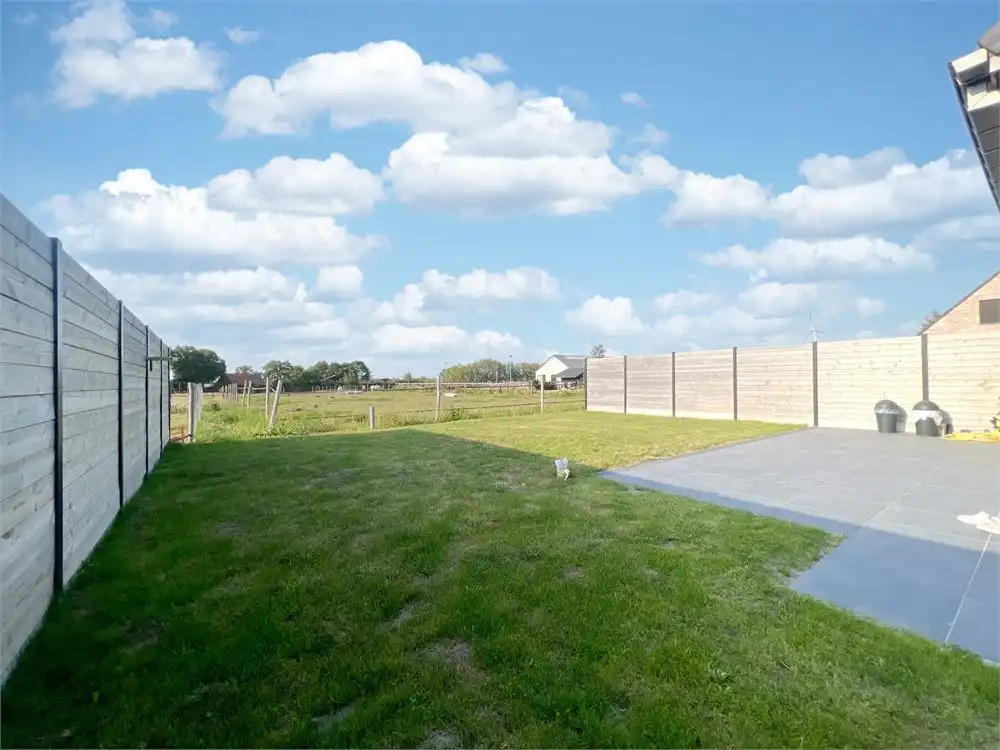 Recente nieuwbouwwoning (2022) met 4 slpks + tuin! foto 17