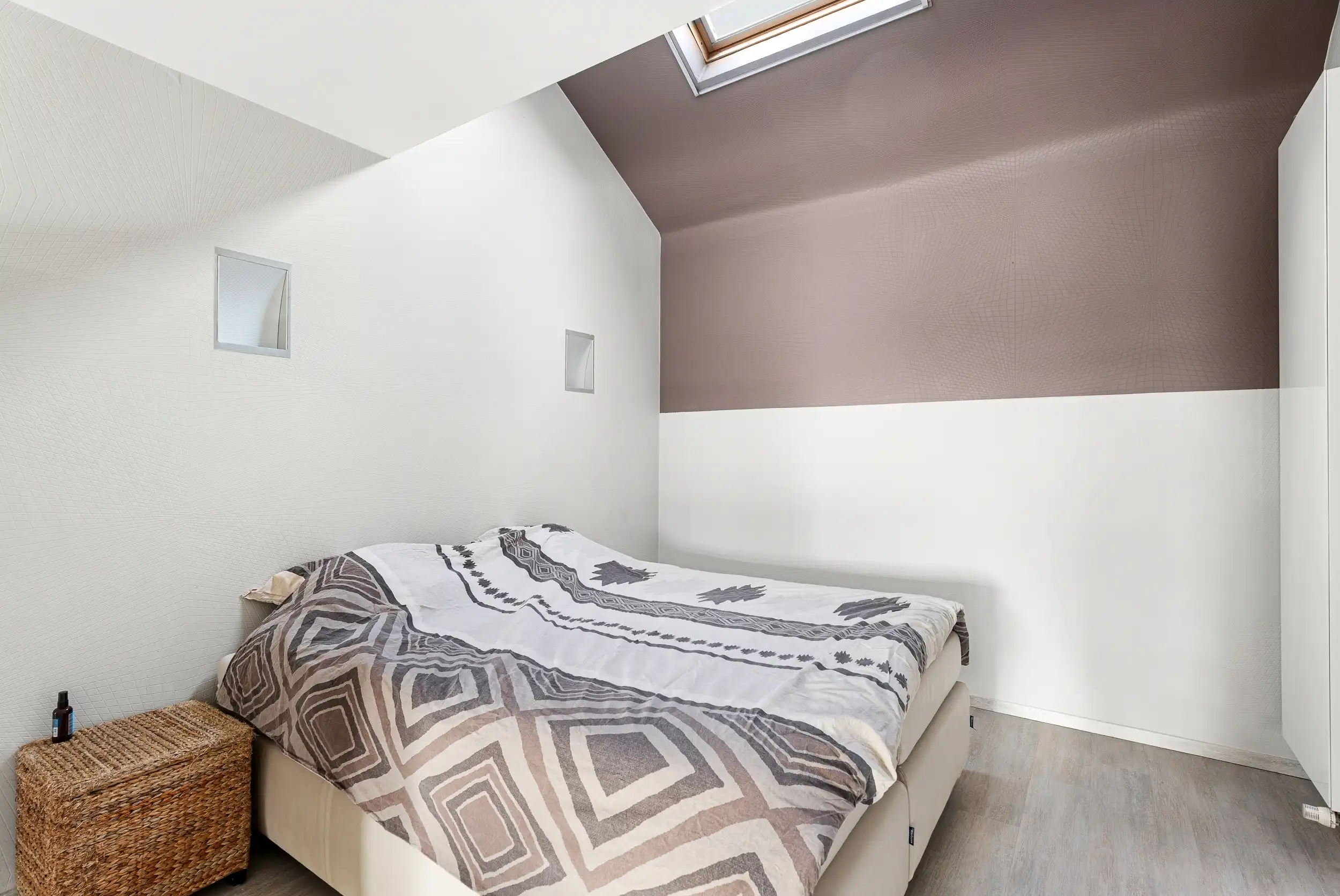 Architecturale parel met een uniek gevoel van ruimte in Zele foto 13