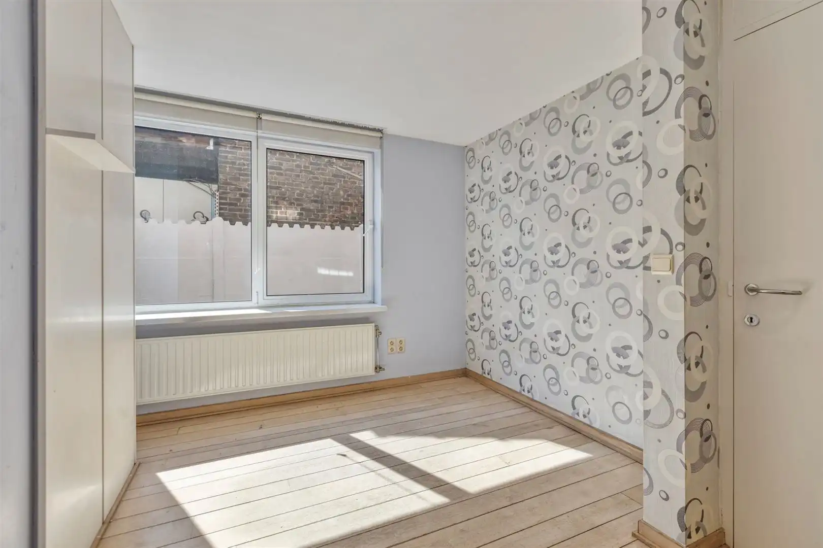 TE KOOP: Gelijkvloers 1-slaapkamer appartement te Hasselt! foto 11