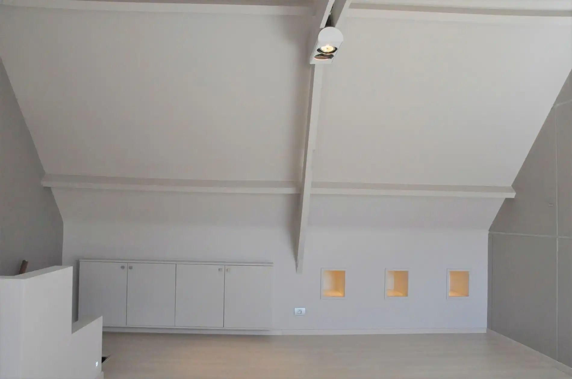 Woning met 2 slaapkamers en garage foto 15