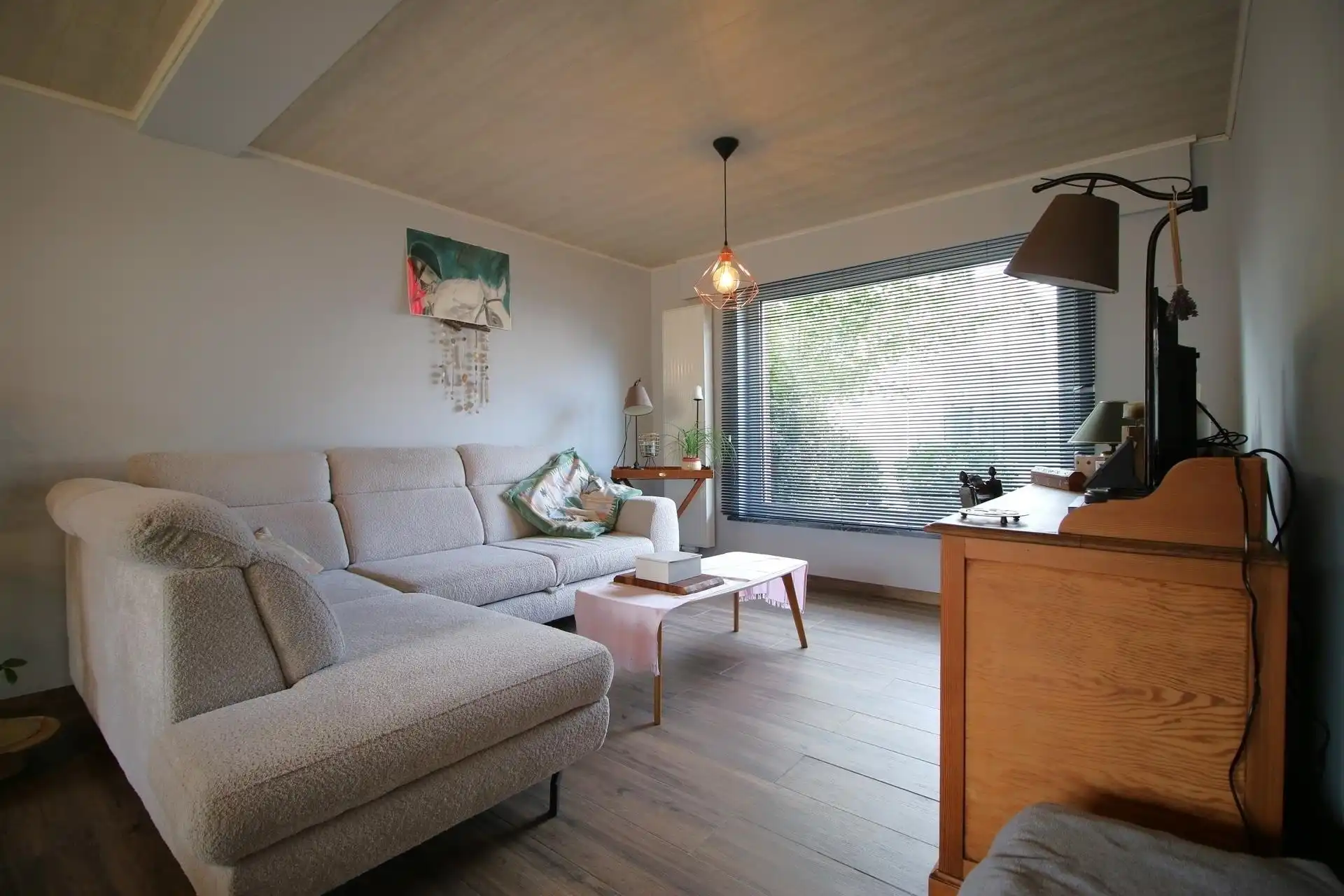 Gerenoveerde woning met tuin in rustige buurt foto 4