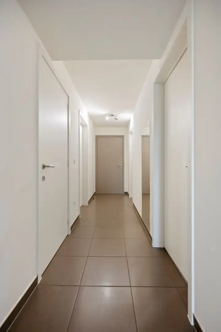 Ruim gelijkvloers 2 slaapkamer appartement met garage op centrale ligging te Dessel foto 8