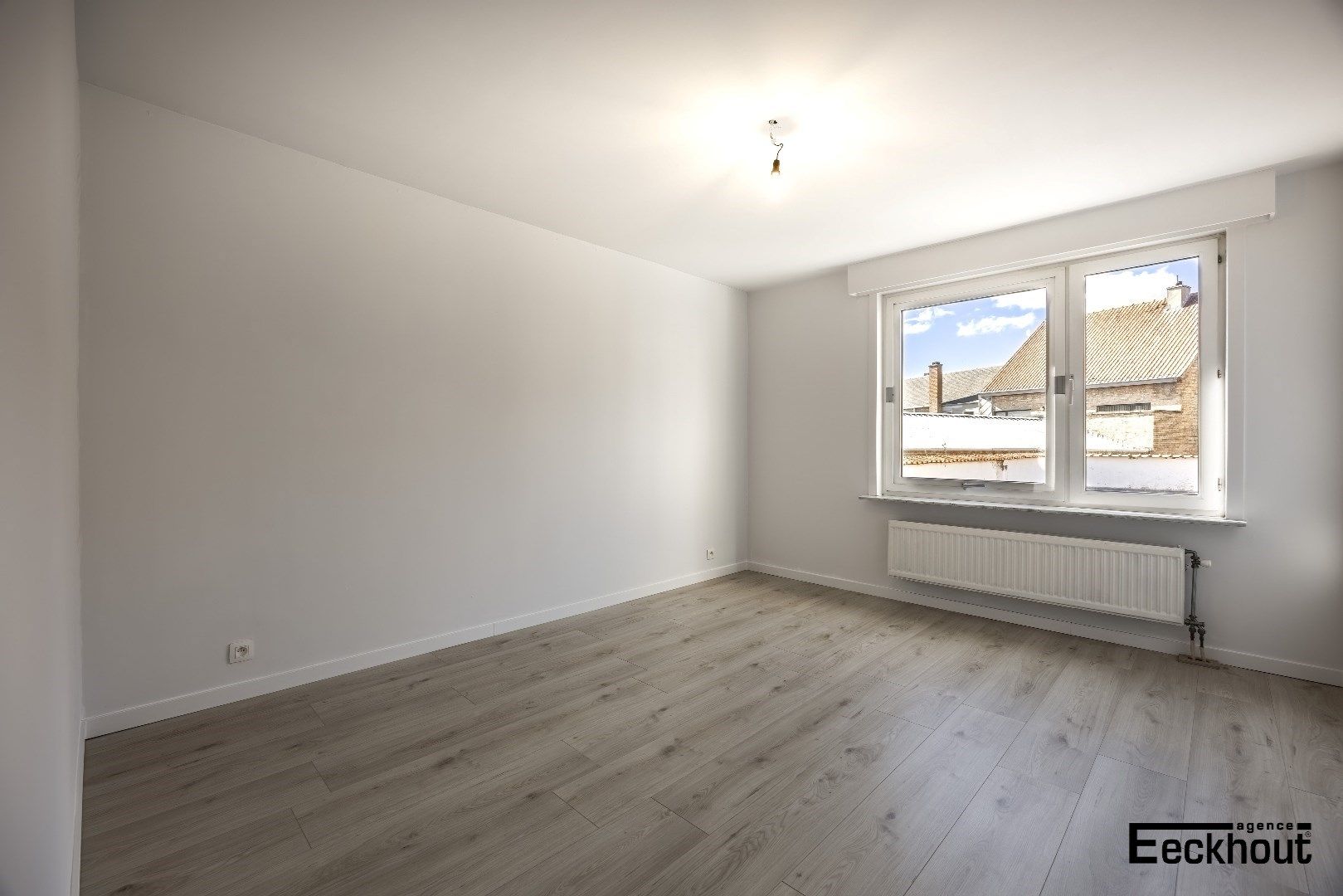 Lichtrijk appartement van 101m² op gunstige ligging te Oostende! foto 11