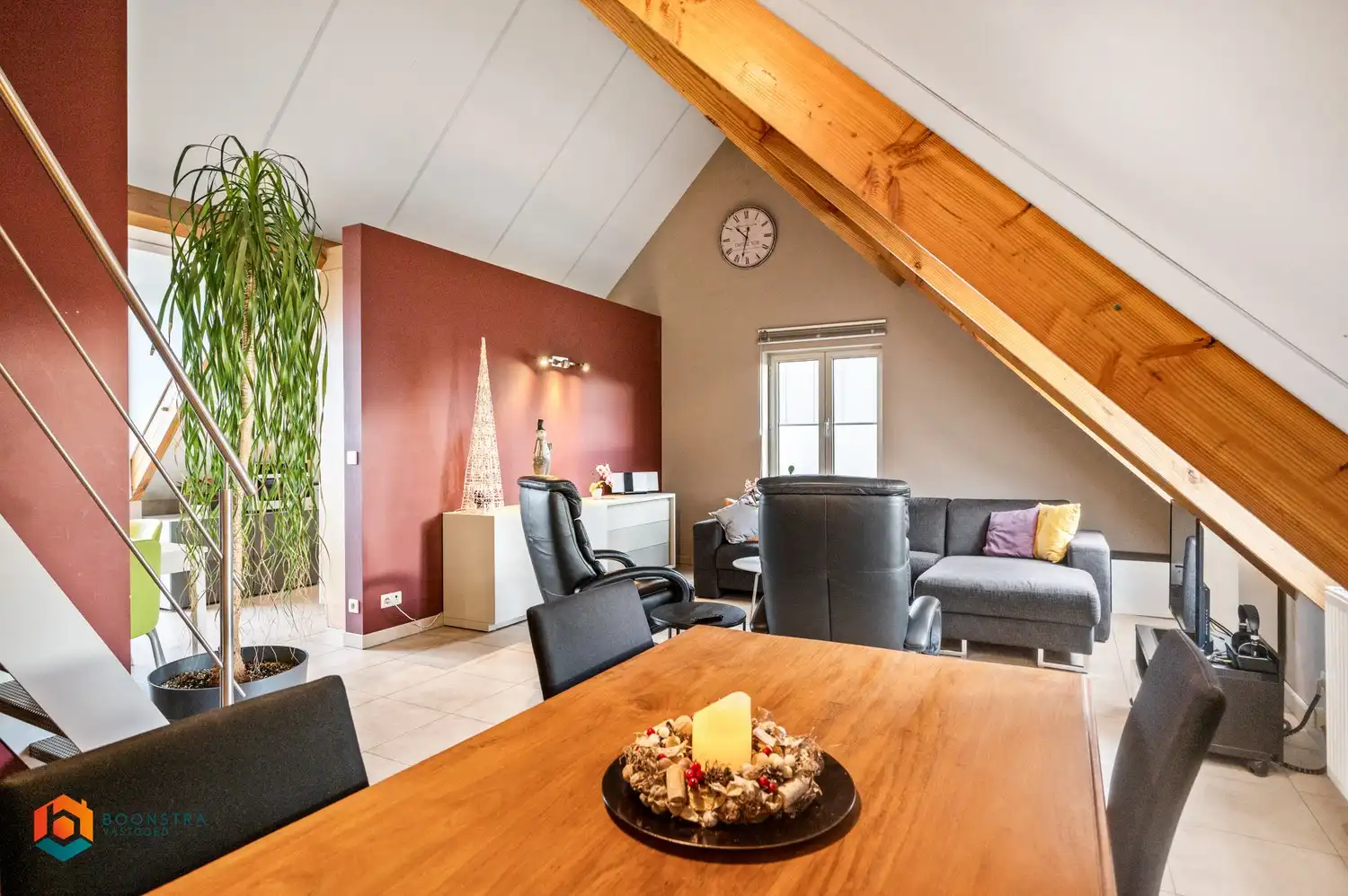 Dakappartement met prachtig, ruim terras foto 2