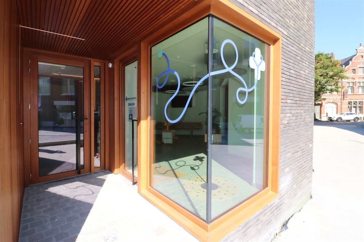 Bijzonder opgevat penthouse, 2 slpk., garage, groot terras foto 39