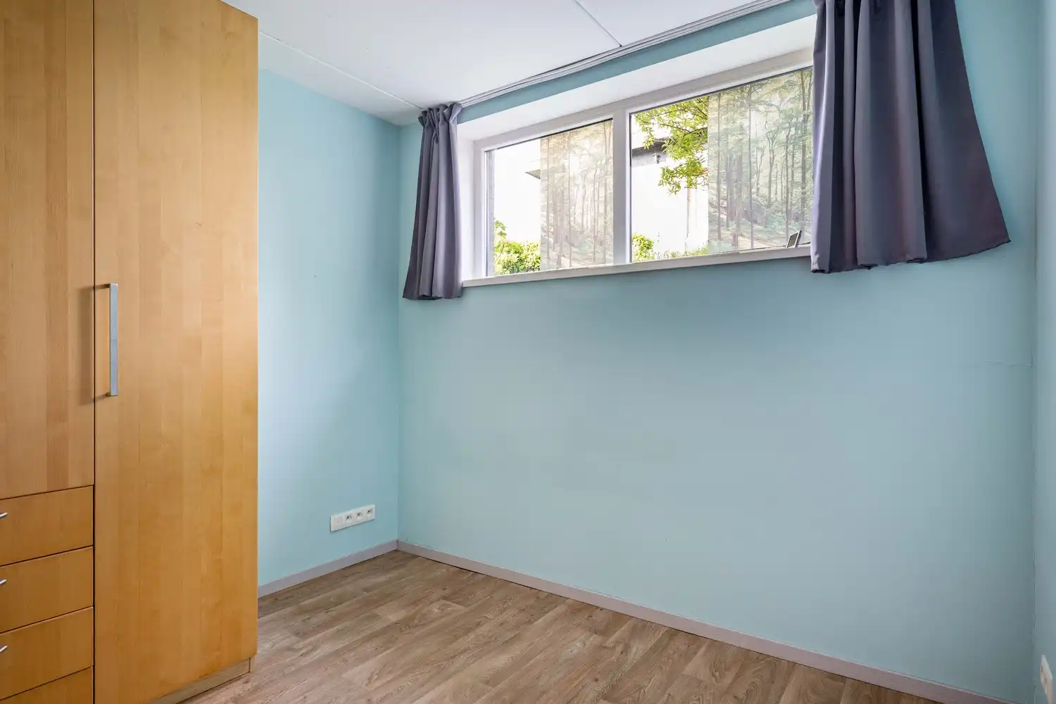 Ruim, energiezuinig appartement met souterrain, 4 slaapkamers, tuin en aanhorende grond in Wijnegem! foto 22