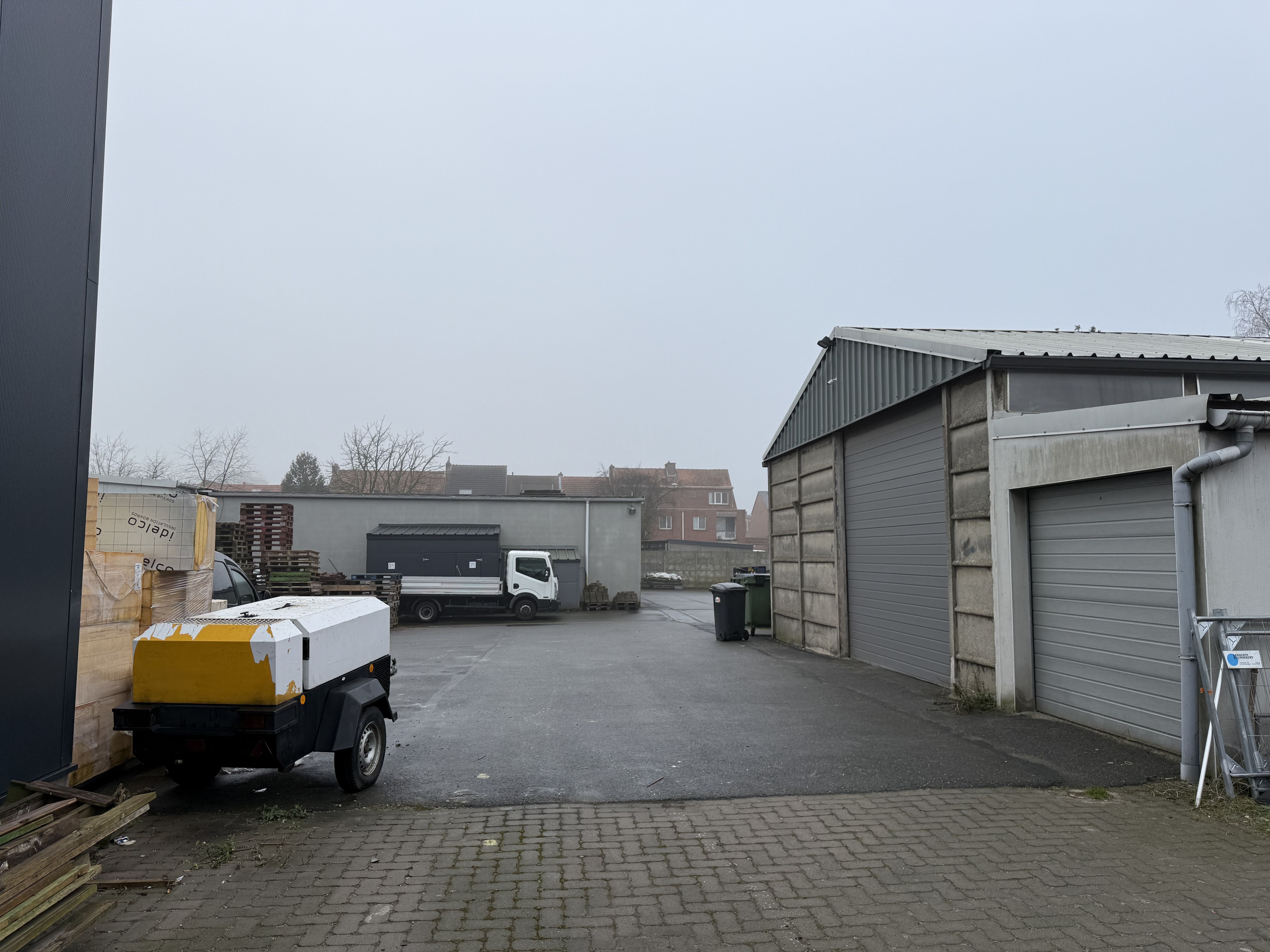 Magazijnen, garageboxen en kantoren te koop in binnengebied Ekeren foto 9
