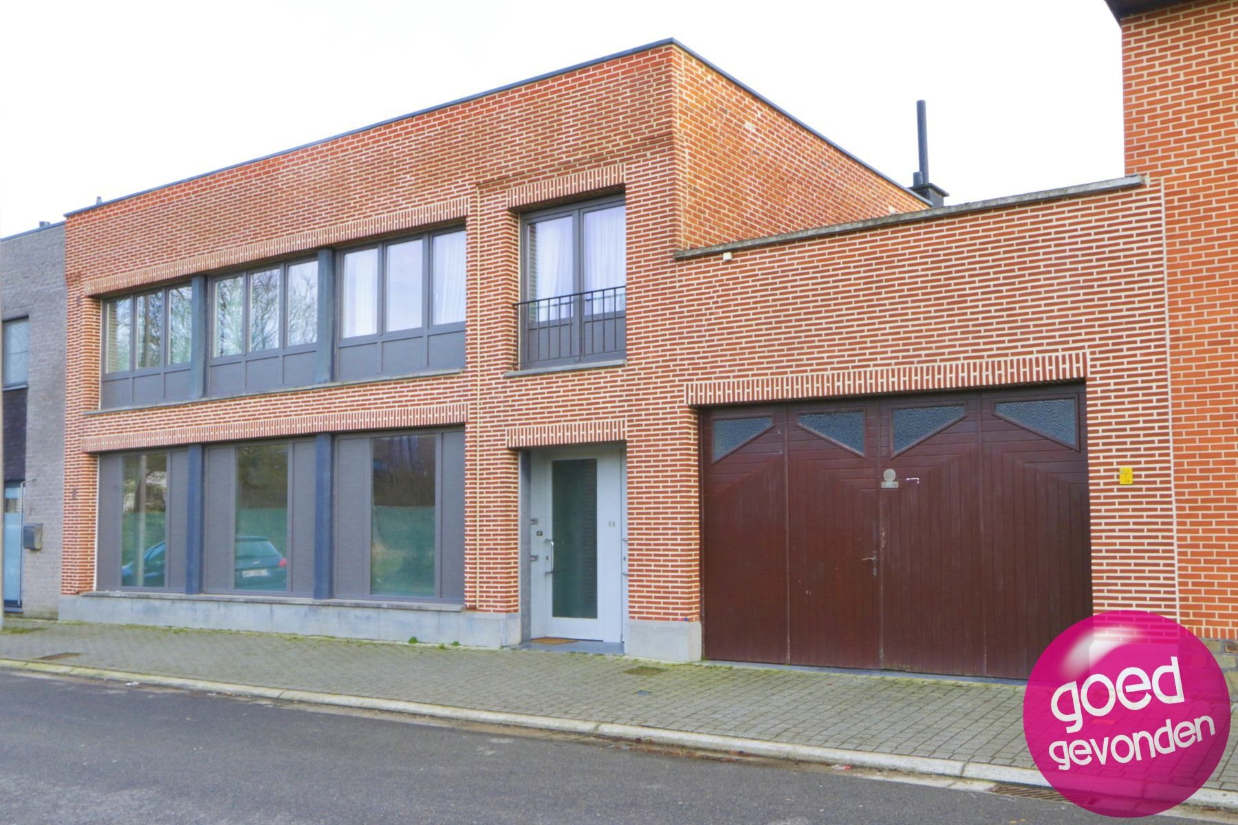 BLOK 2 APP + TERRASSEN + TUINEN + GARAGE foto {{pictureIndex}}