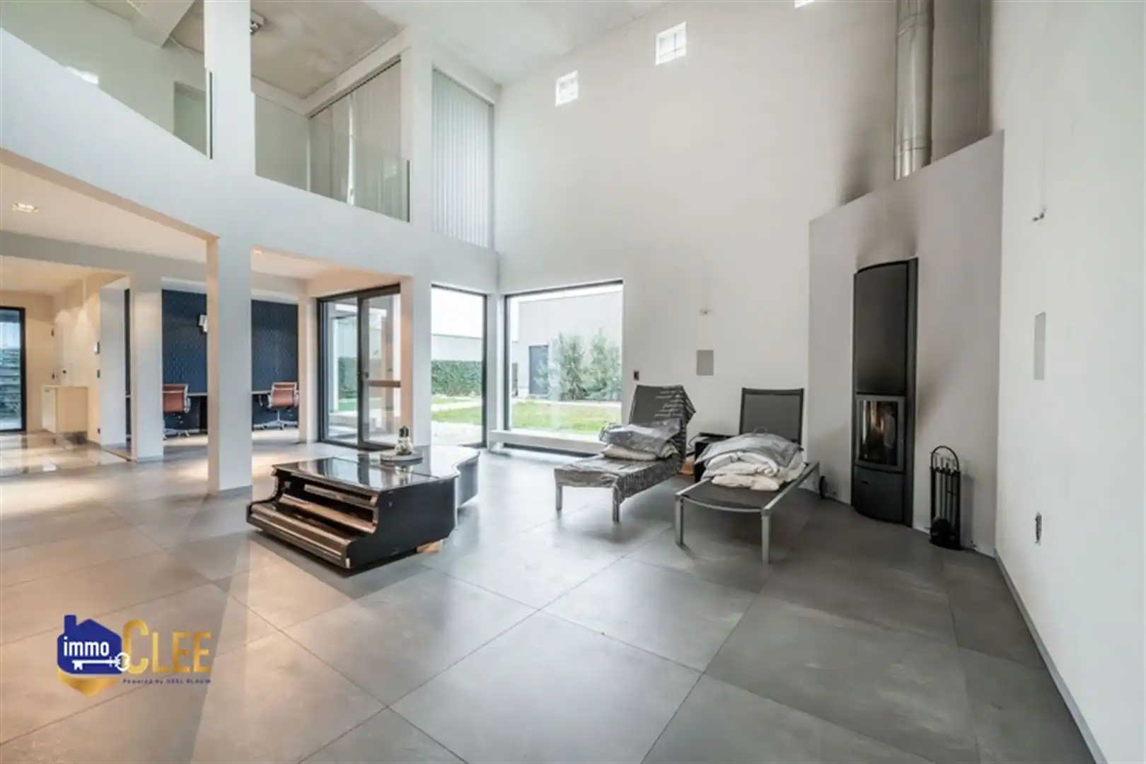 Uniek combinatiepand met conciergewoning en bedrijfshal in KMO-zone Sint-Truiden foto 9