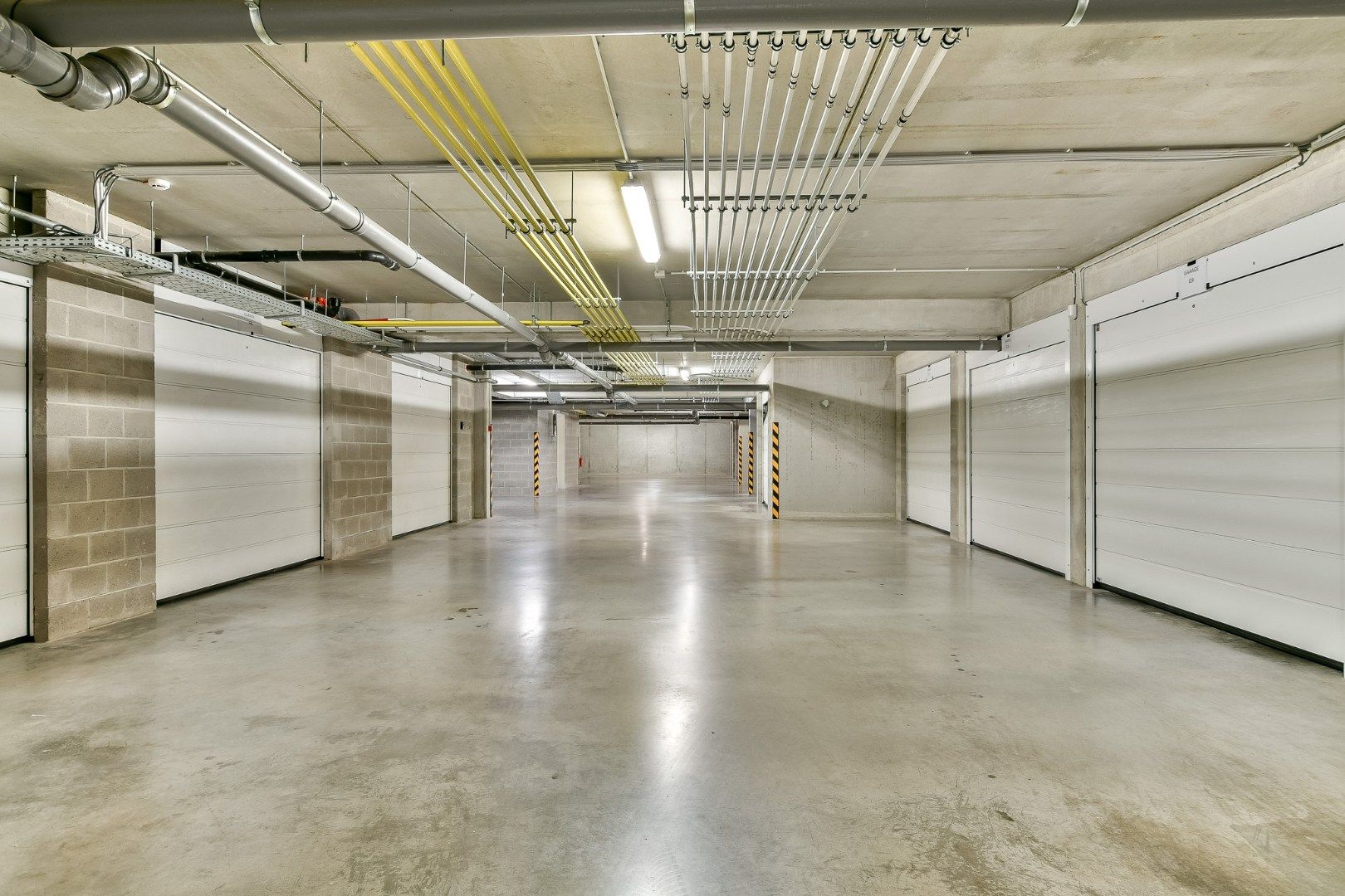 Recent instapklaar gelijkvloers appartement te Aartrijke foto 15