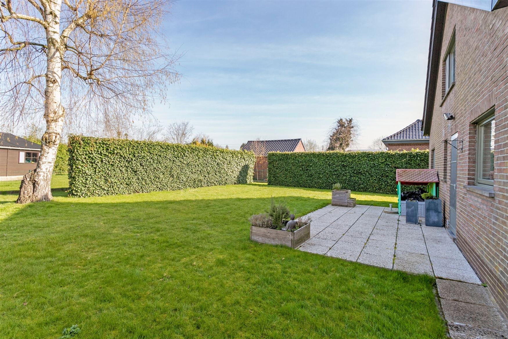 Woning met zonnige tuin op toplocatie foto 11