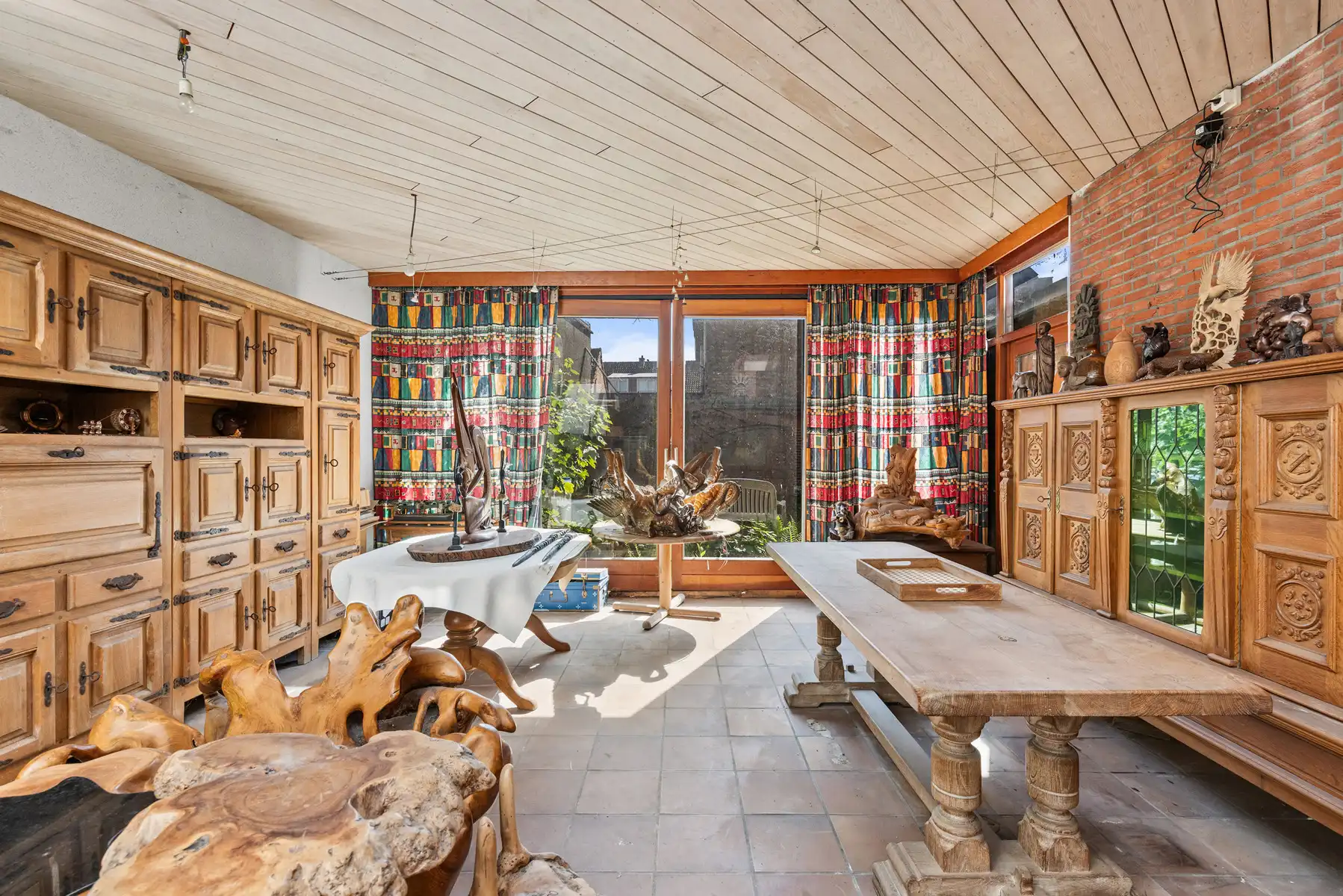 Zeer ruime te renoveren burgerwoning in Brugge! foto 8