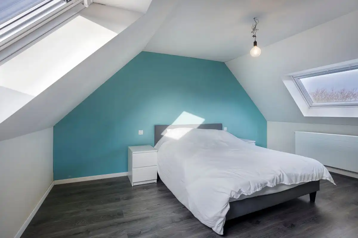 Ruim triplexappartement met 3 slaapkamers  foto 12