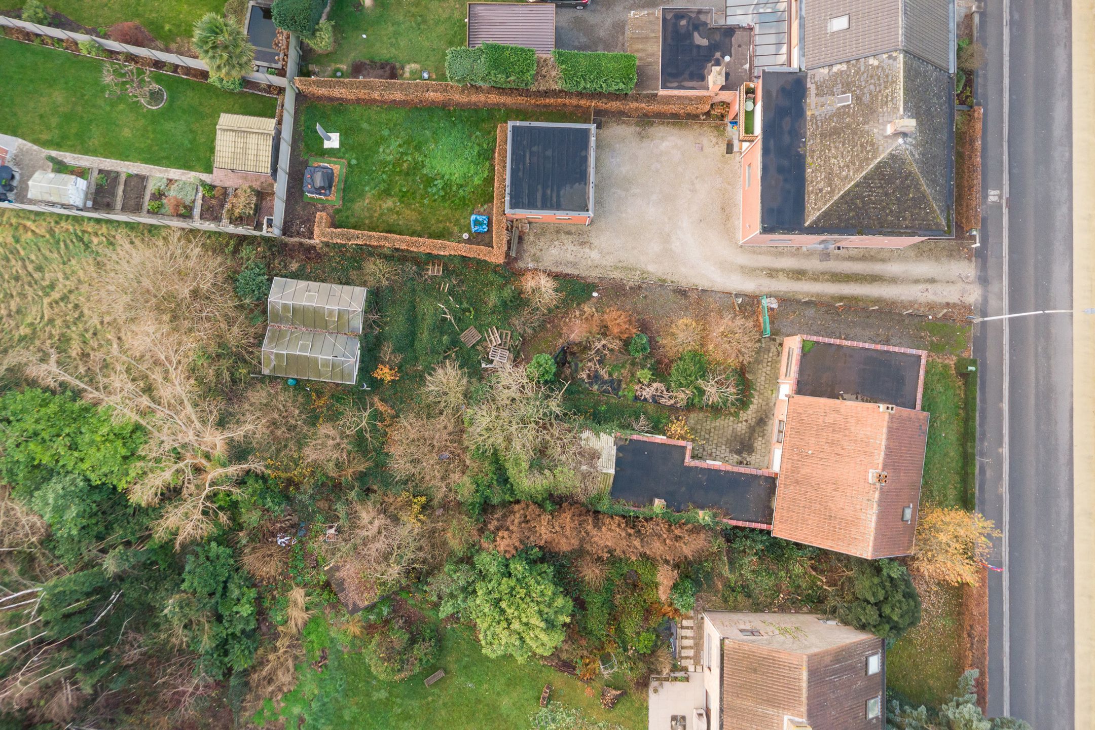 Renovatieproject op 756m² vlakbij centrum foto 3