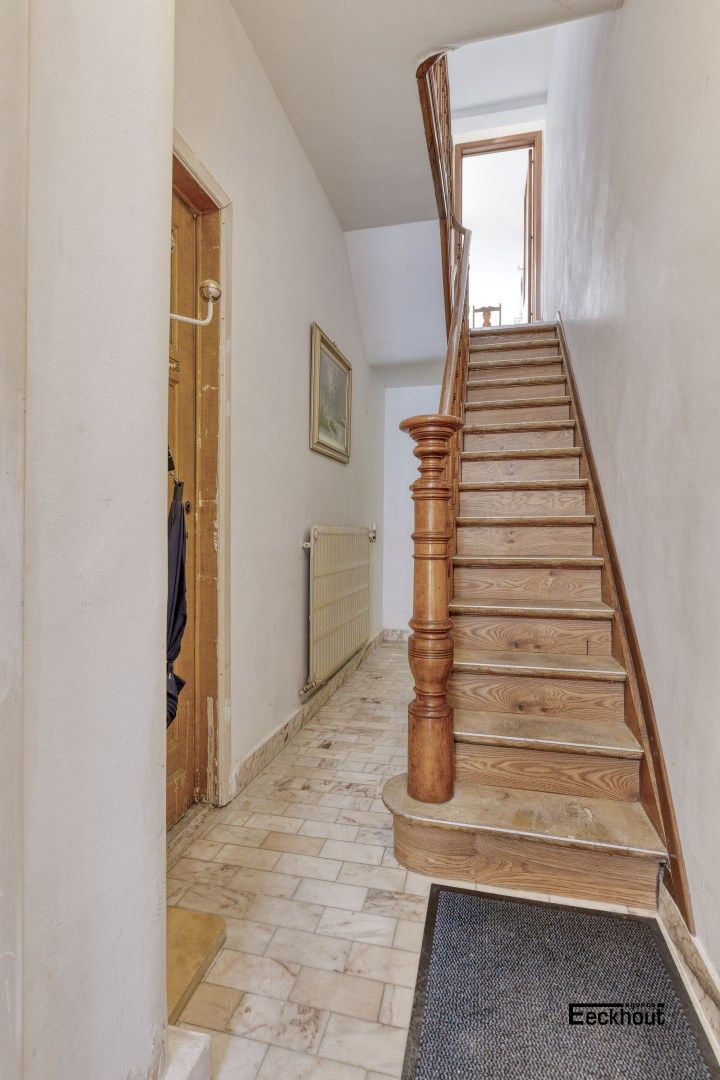 Zeer ruime woning met veel potentieel! foto 3